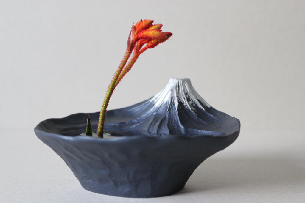 Mount Fuji Ikebana Vase  Japanese Flower Arrangement Vase   Made in Japan