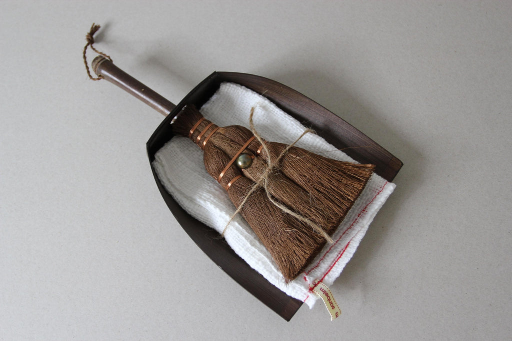 Japanese Palm Broom Set: Handmade Cleaning Tools with Dustpan & Cloth