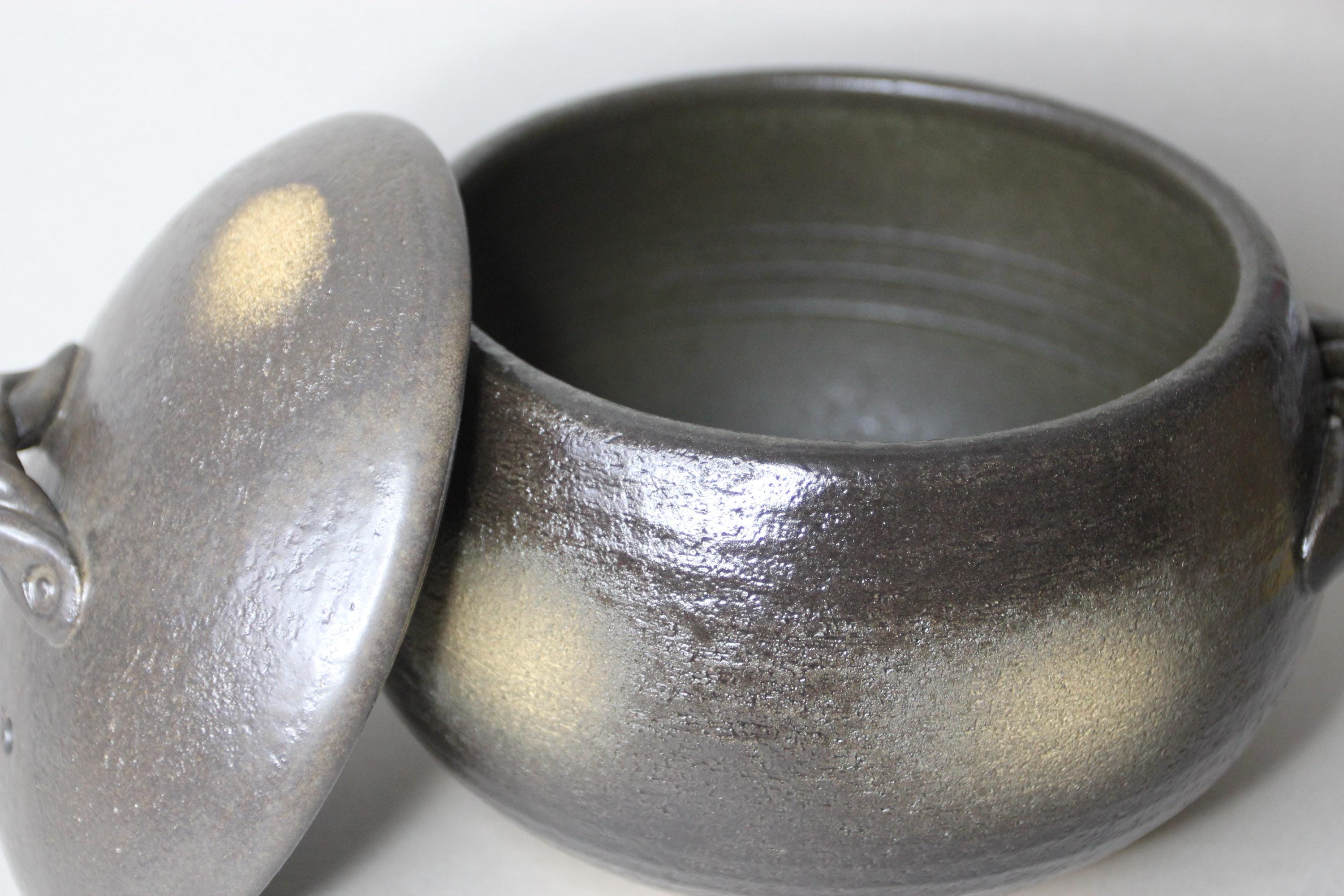 Handmade Bankoyaki Donabe Rice Cooker: Japanese Clay Pot, 5-Cup