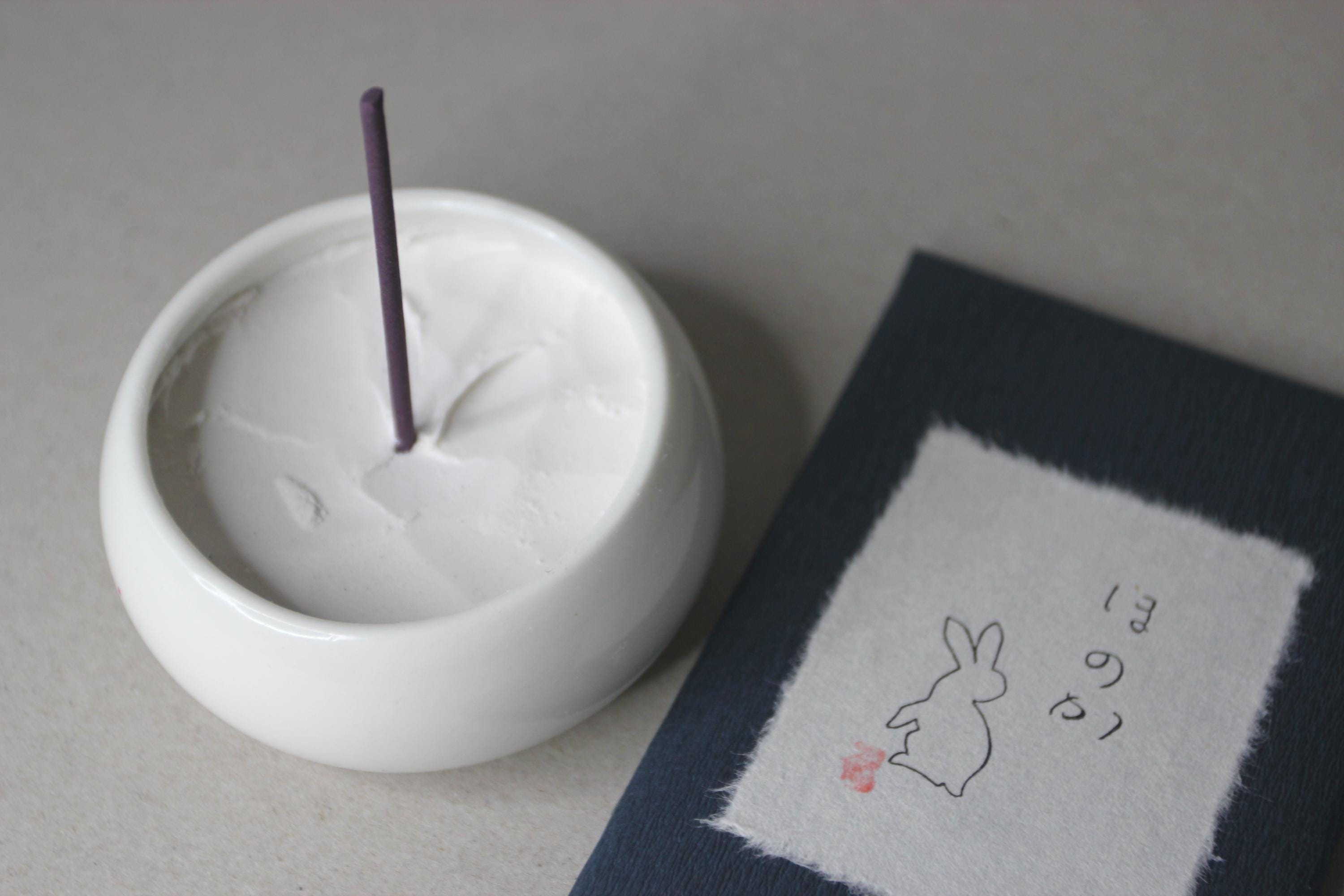 Japanese Incense Sticks: Rose, Jasmine & Amber Scent - Honoka Usagi Series