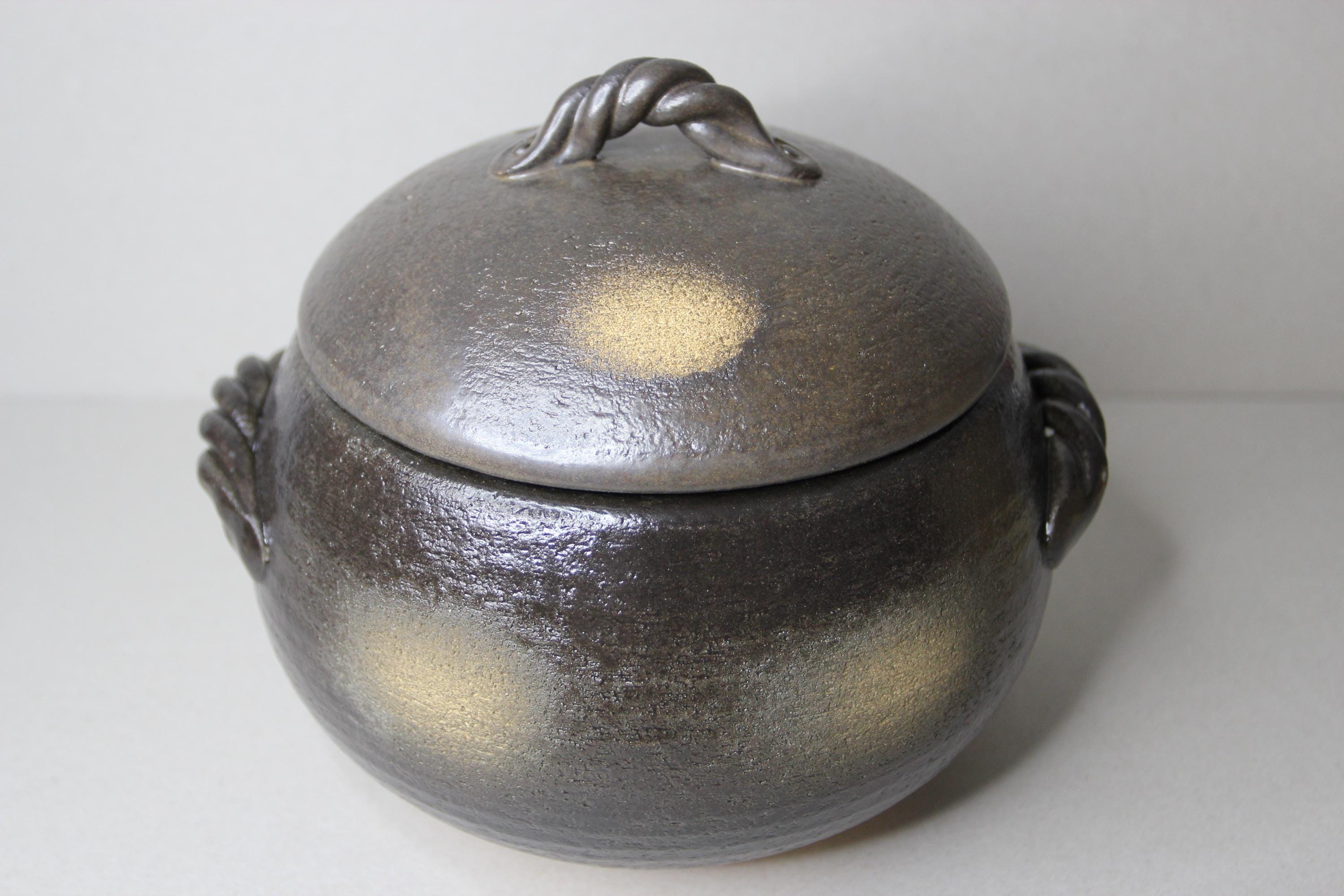 Handmade Bankoyaki Donabe Rice Cooker: Japanese Clay Pot, 5-Cup