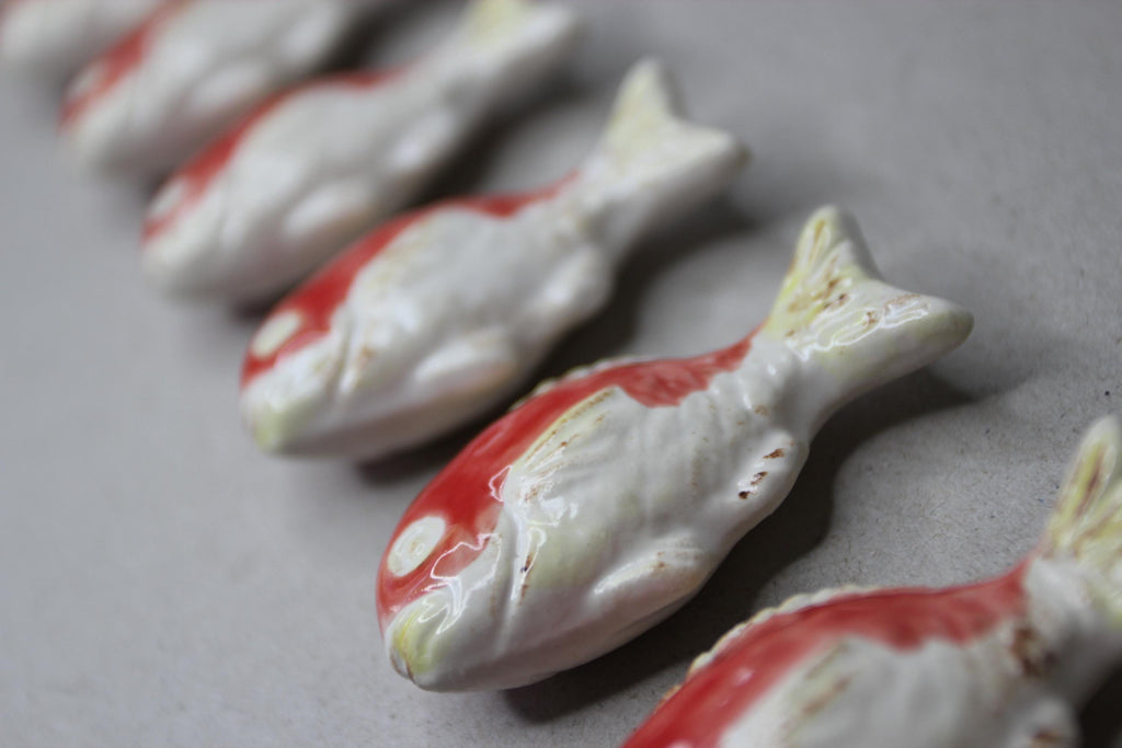 Handmade Red Snapper Chopstick Rest: Japanese Ceramic Fish