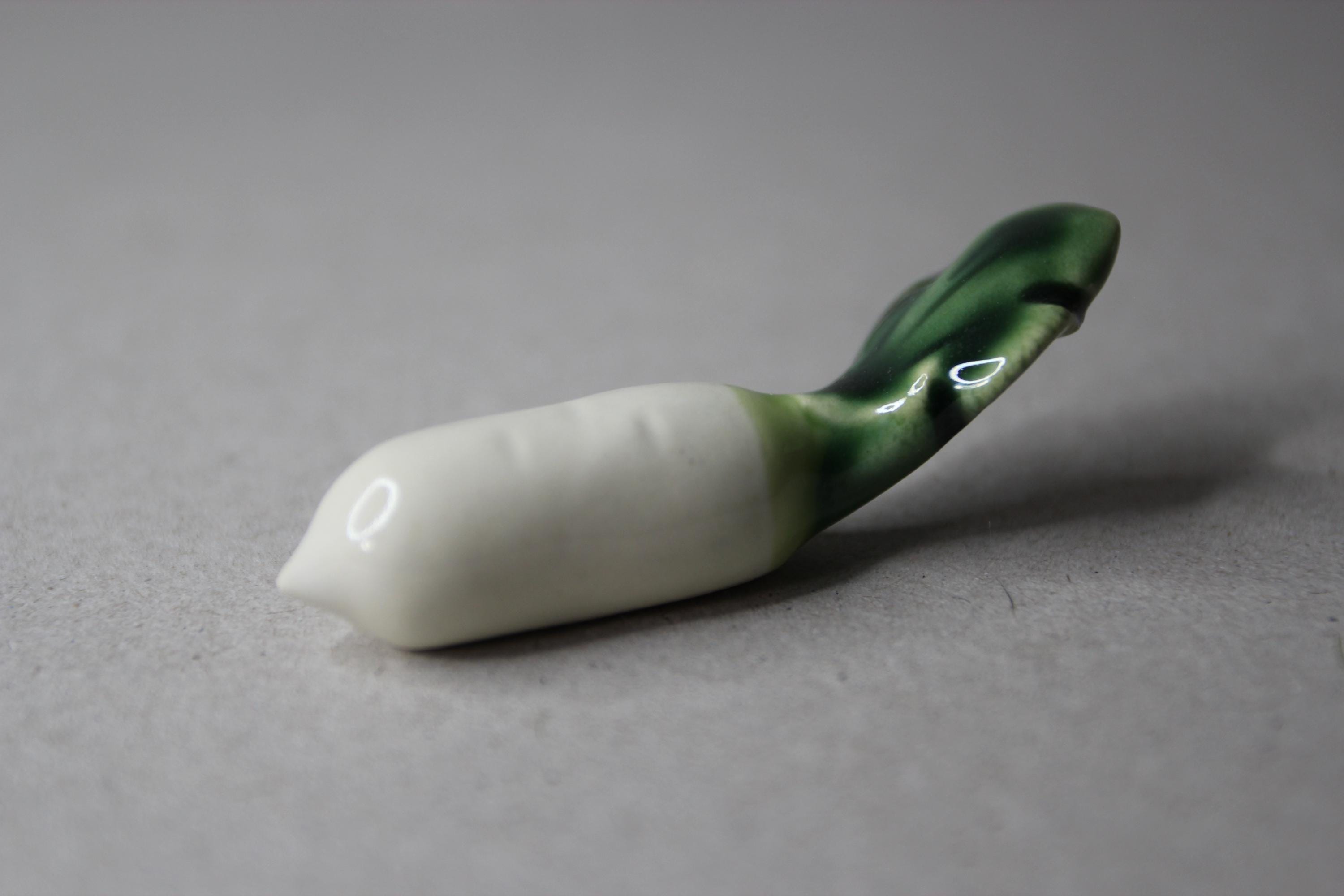 Japanese Daikon Radish Chopstick Rest: Handmade Ceramic Holder