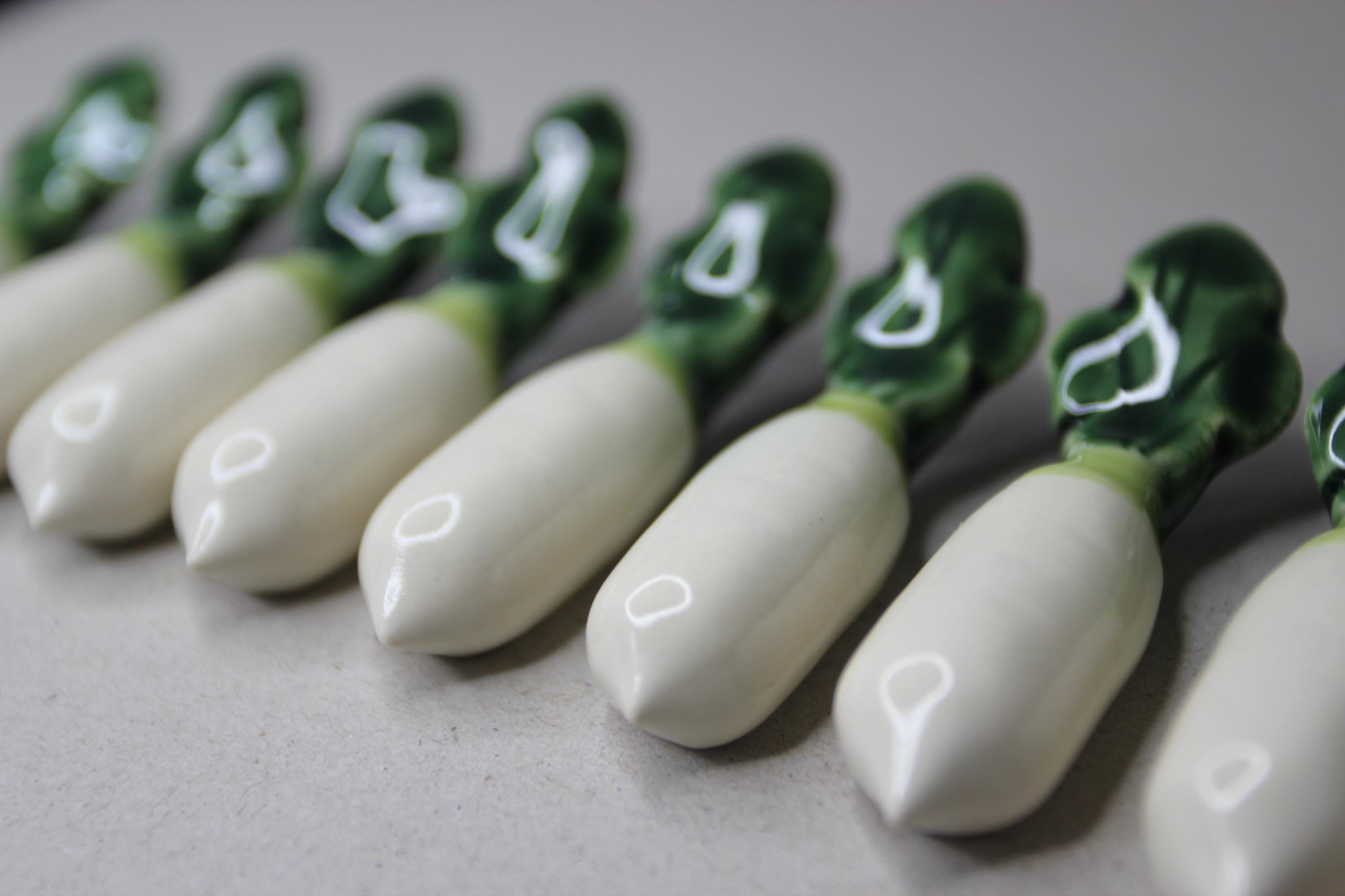 Japanese Daikon Radish Chopstick Rest: Handmade Ceramic Holder