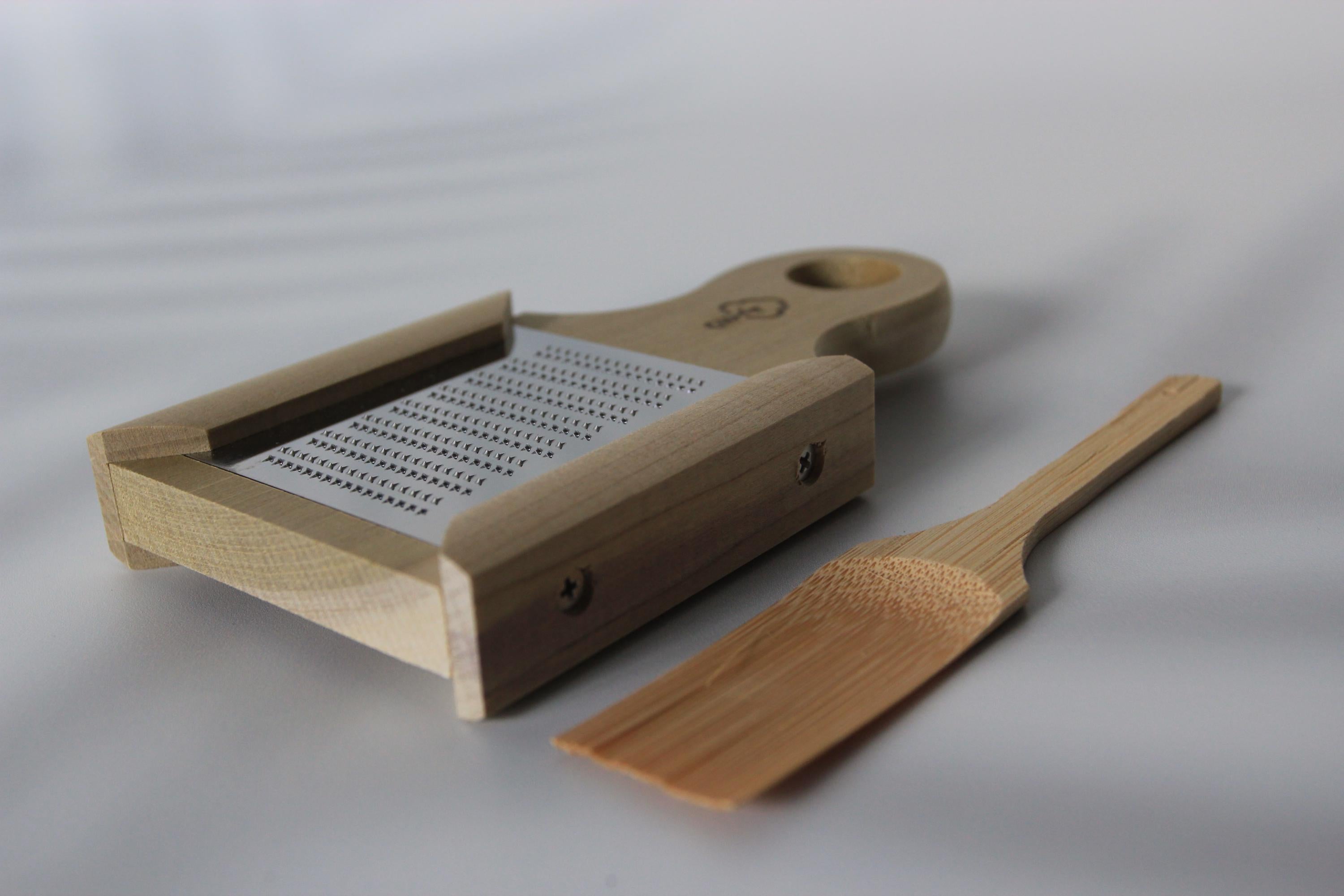 Japanese Wasabi Grater: Hinoki Wood Handle, Stainless Steel Blade