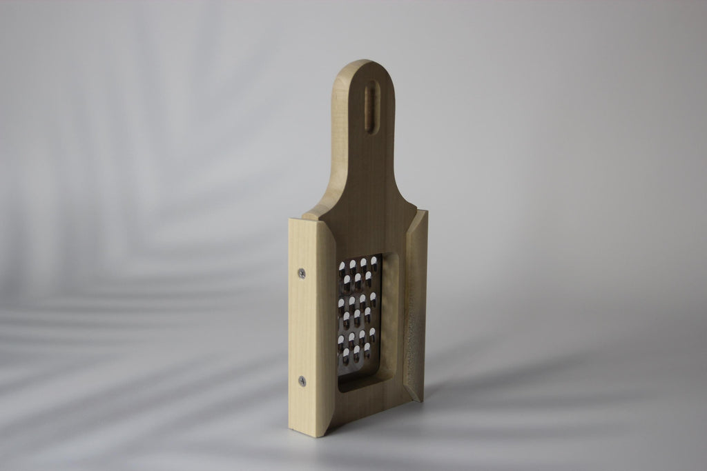 Japanese Hohonoki (朴の木) Vegetable Grater | Made in Japan Wooden Kitchen Grater | Traditional Japanese Kitchen Tool | Daikon Oroshi Grater