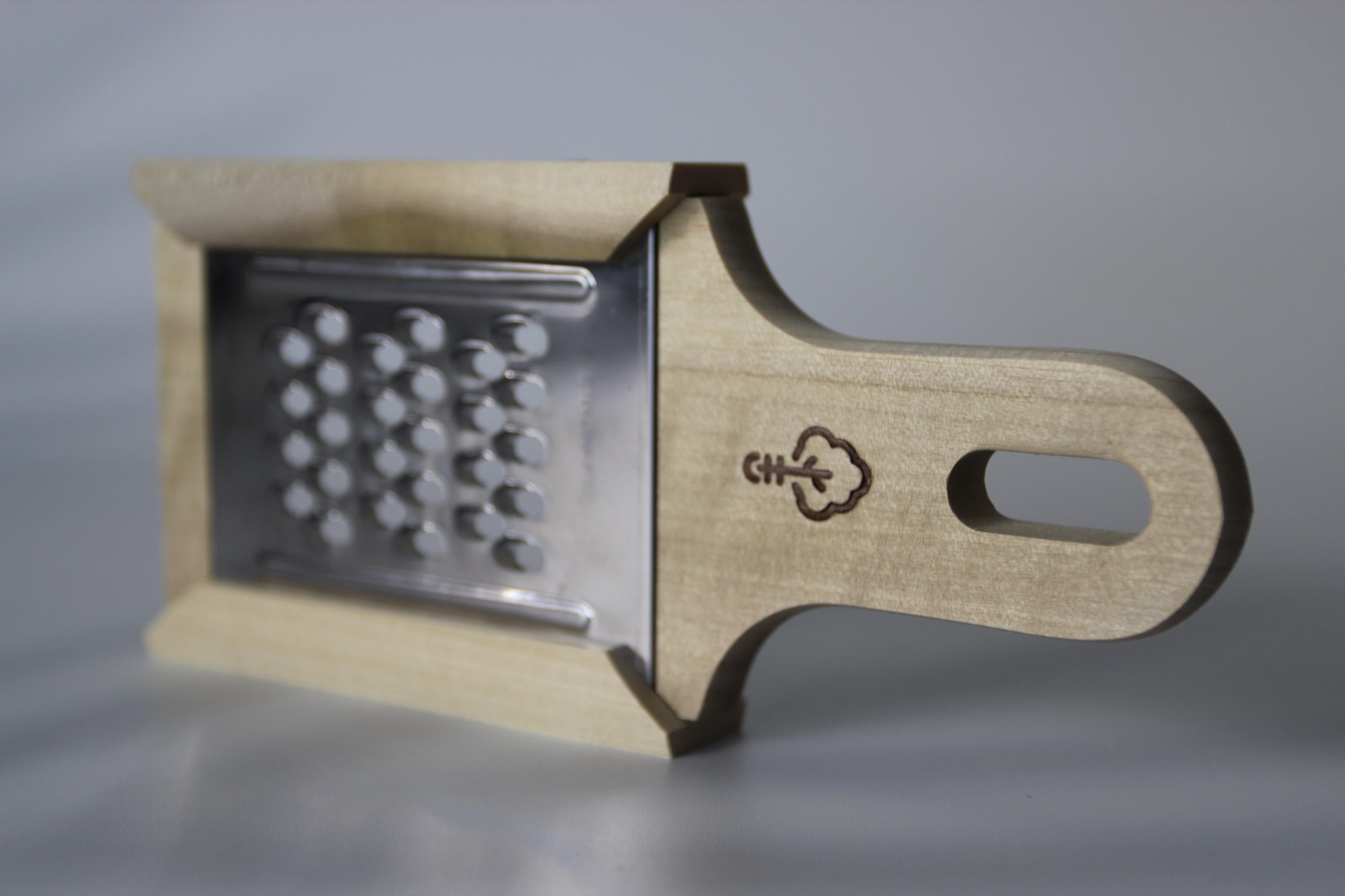 Japanese Hohonoki (朴の木) Vegetable Grater | Made in Japan Wooden Kitchen Grater | Traditional Japanese Kitchen Tool | Daikon Oroshi Grater