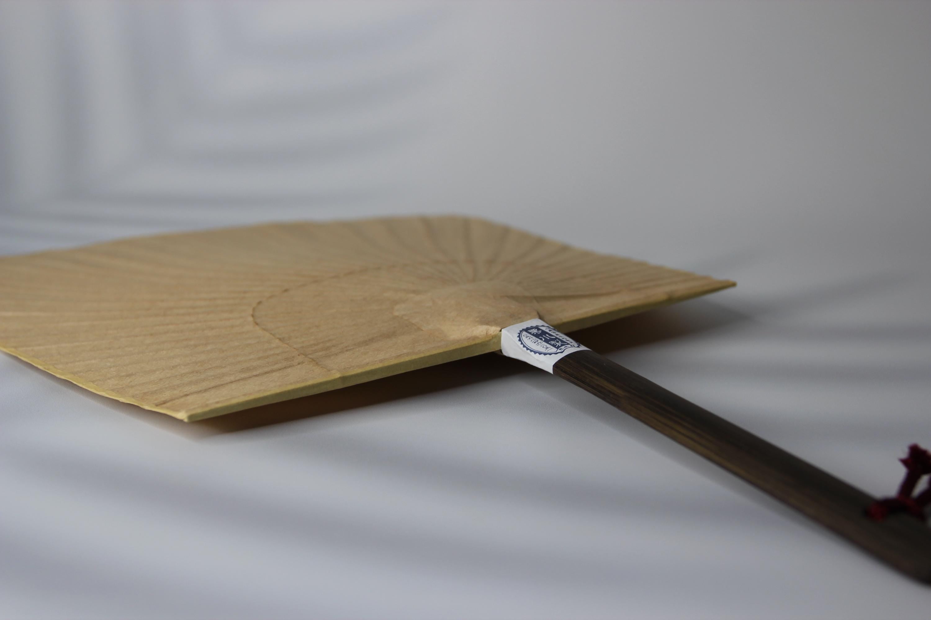 Handmade Japanese Persimmon Paper Fan | 400-Year Tradition | Kurikawa Shoten Kumamoto | Made in Japan Gift