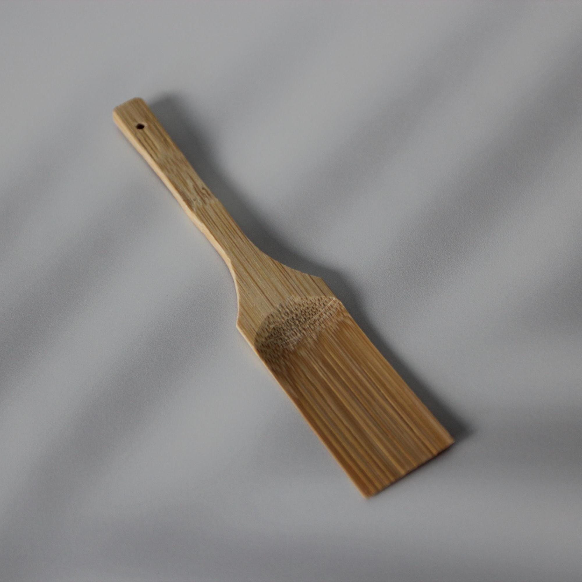Japanese Bamboo Scraper | Benri-Haketsu Fine Tooth Grater Tool | Made in Japan Kitchen Utensil