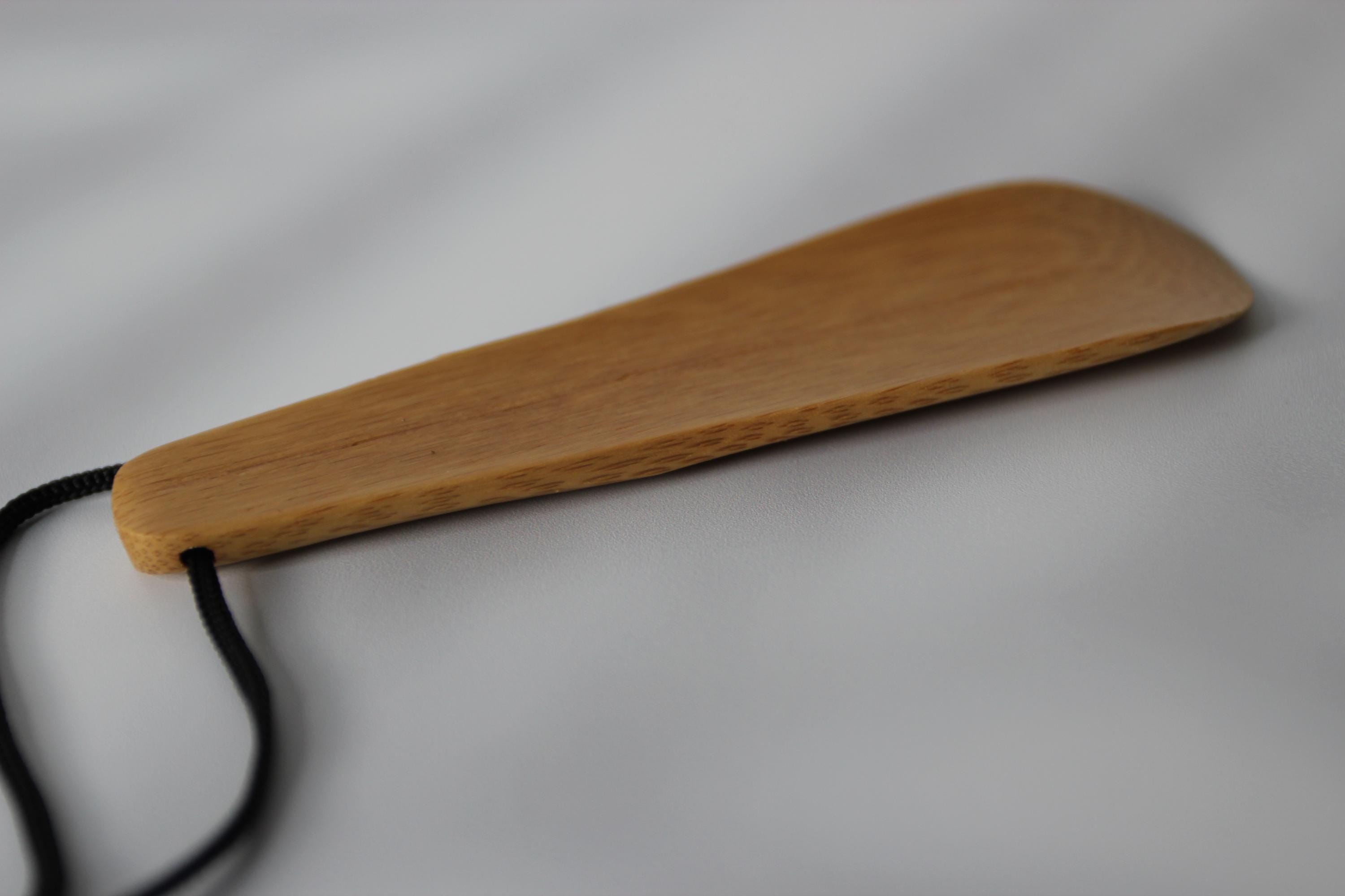 Mini Bamboo Shoehorn: Handmade Japanese Travel Shoe Helper