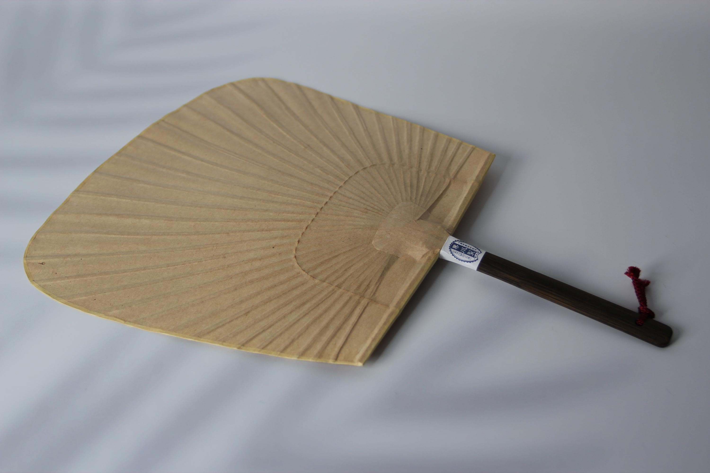 Handmade Japanese Persimmon Paper Fan | 400-Year Tradition | Kurikawa Shoten Kumamoto | Made in Japan Gift