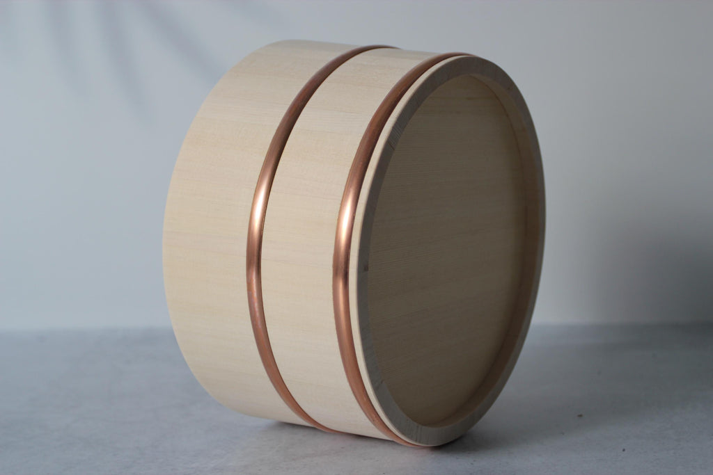 Hinoki Cypress Bath Bucket: Japanese Onsen Style with Copper Band