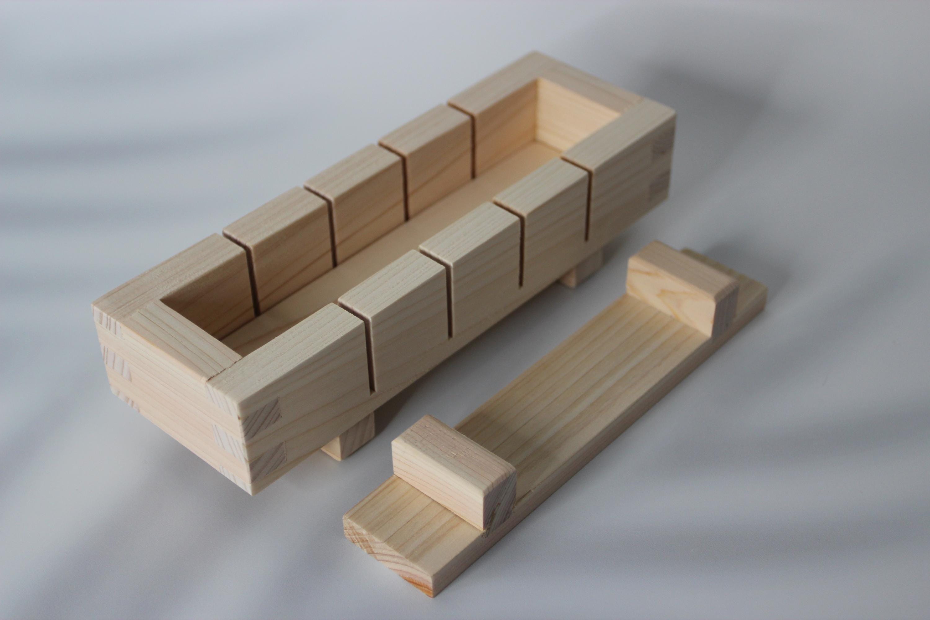 Hinoki Oshizushi Sushi Mold with Knife Guide - Made in Japan