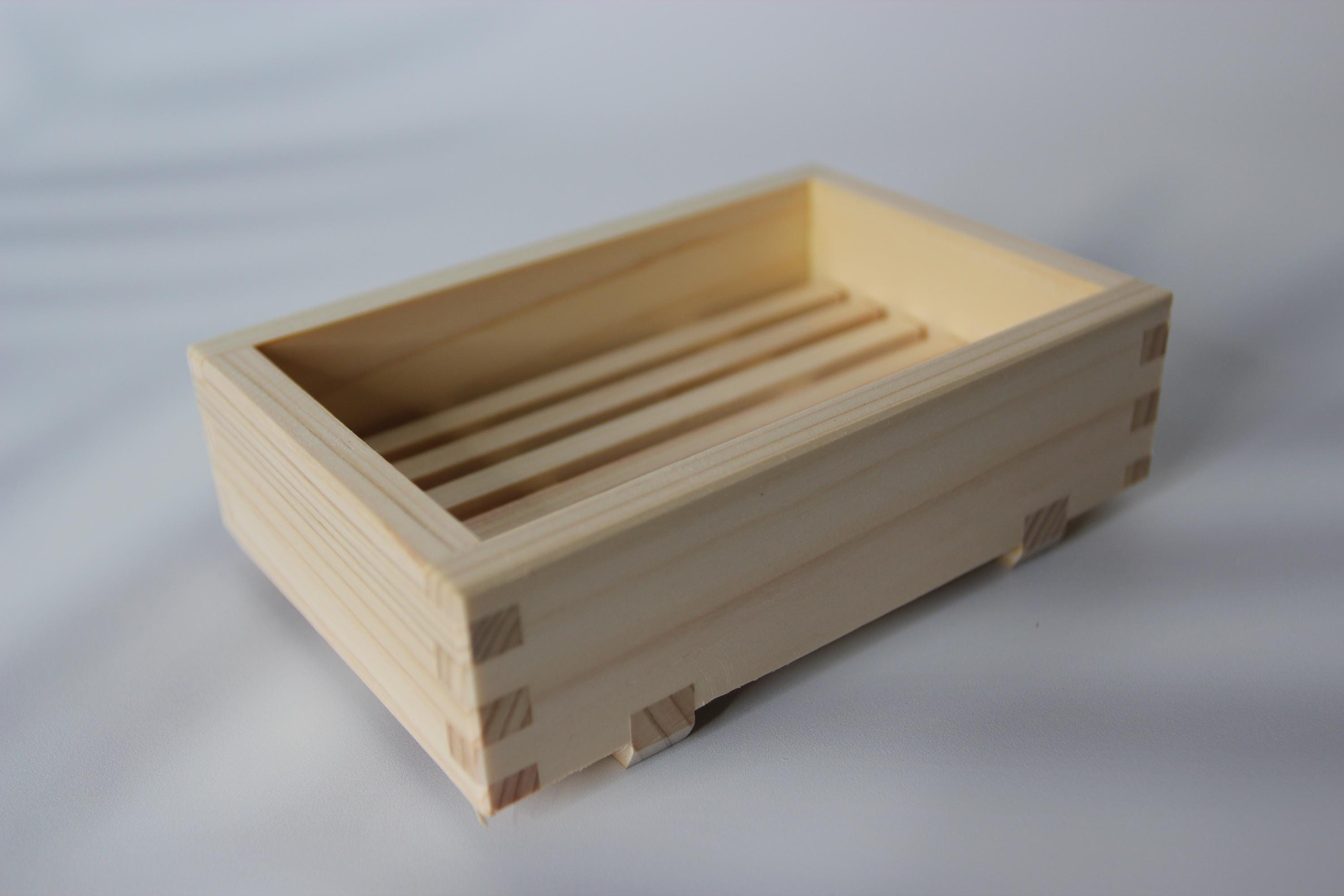 Hinoki Soap Dish: Japanese Cypress Wood, Eco-Friendly Bath Decor