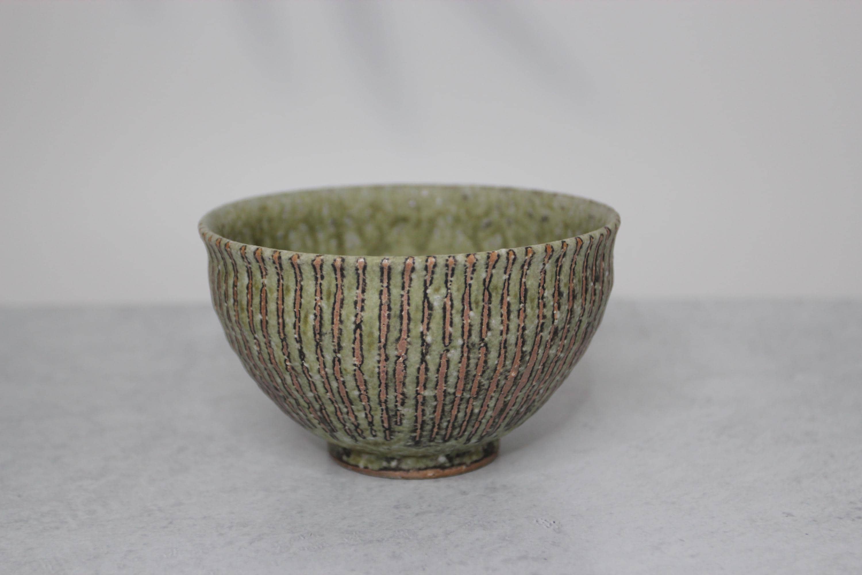 Shigaraki Ware Moegi Bowl: Handmade Japanese Ceramic Pottery