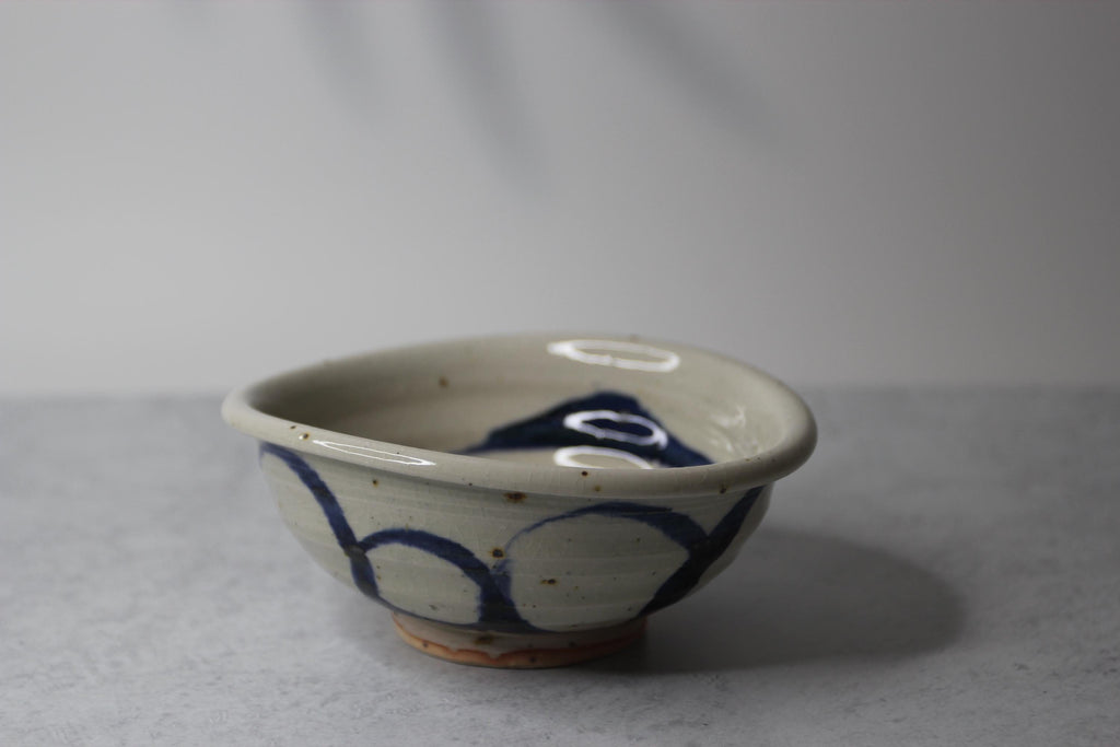 Shigaraki Ware Kuresu Bowl: Handmade Japanese Ceramic Dish, Wabi Sabi Pottery