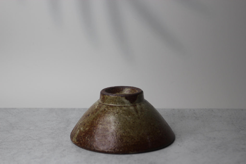 Handmade Shigaraki Ware Rice Bowl: Wabi Sabi Ash Glaze Ceramic (12.5cm) Made in Japan