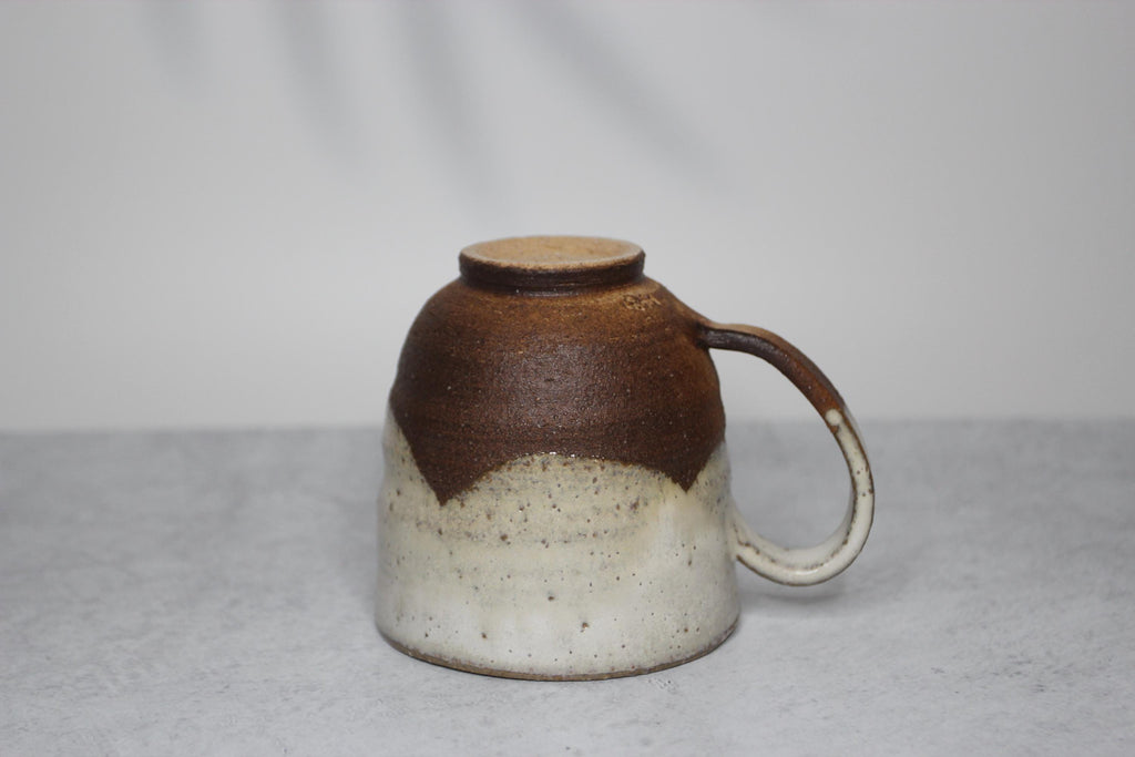 Handmade Shigaraki Ware Mug: Japanese Rustic Ceramic Cup (9.5cm, 350ml)