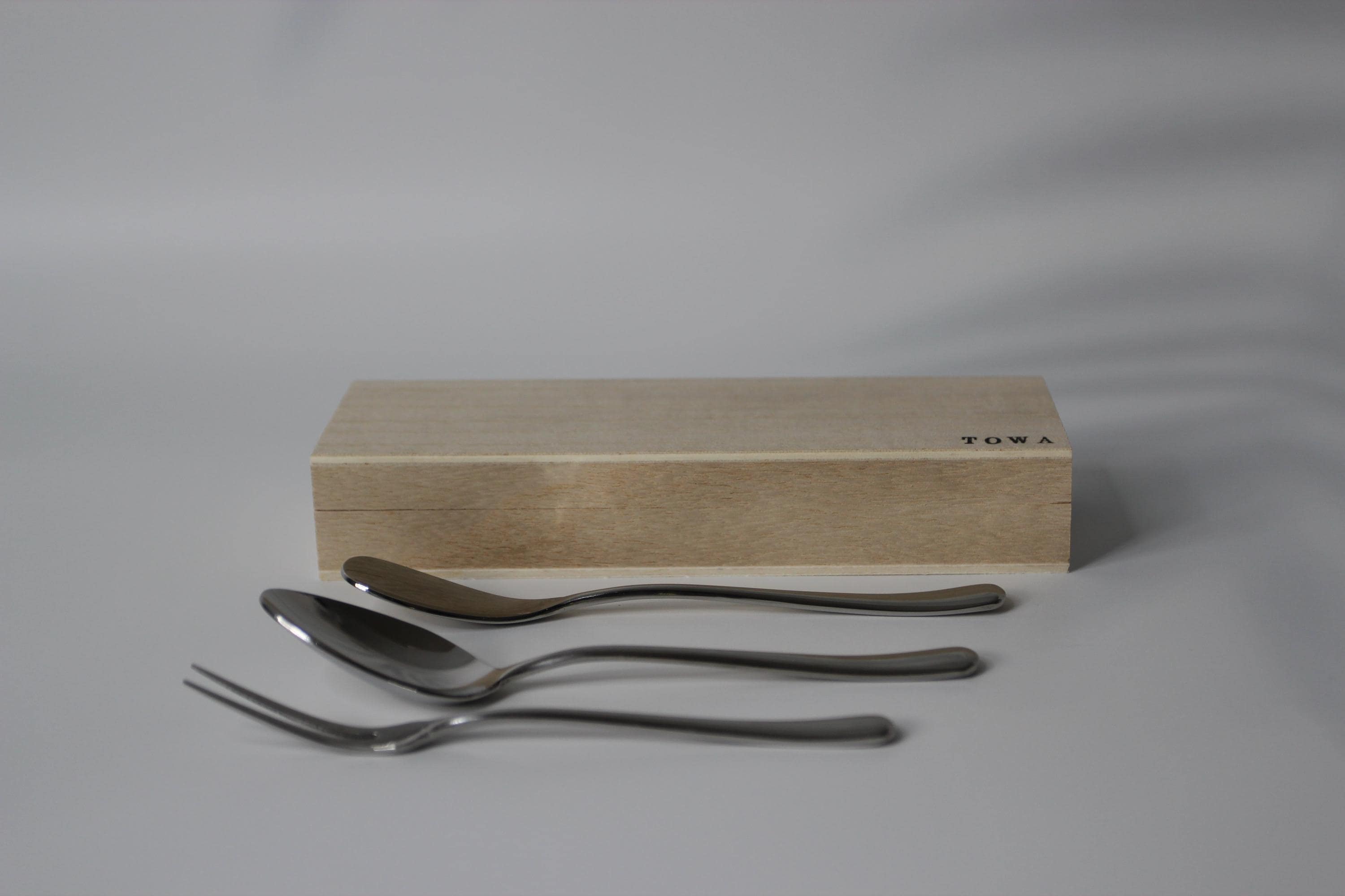 Handmade Japanese Dessert Cutlery Set | 18-8 Stainless Steel | Gift Box from Tsubame-Sanjo Niigata
