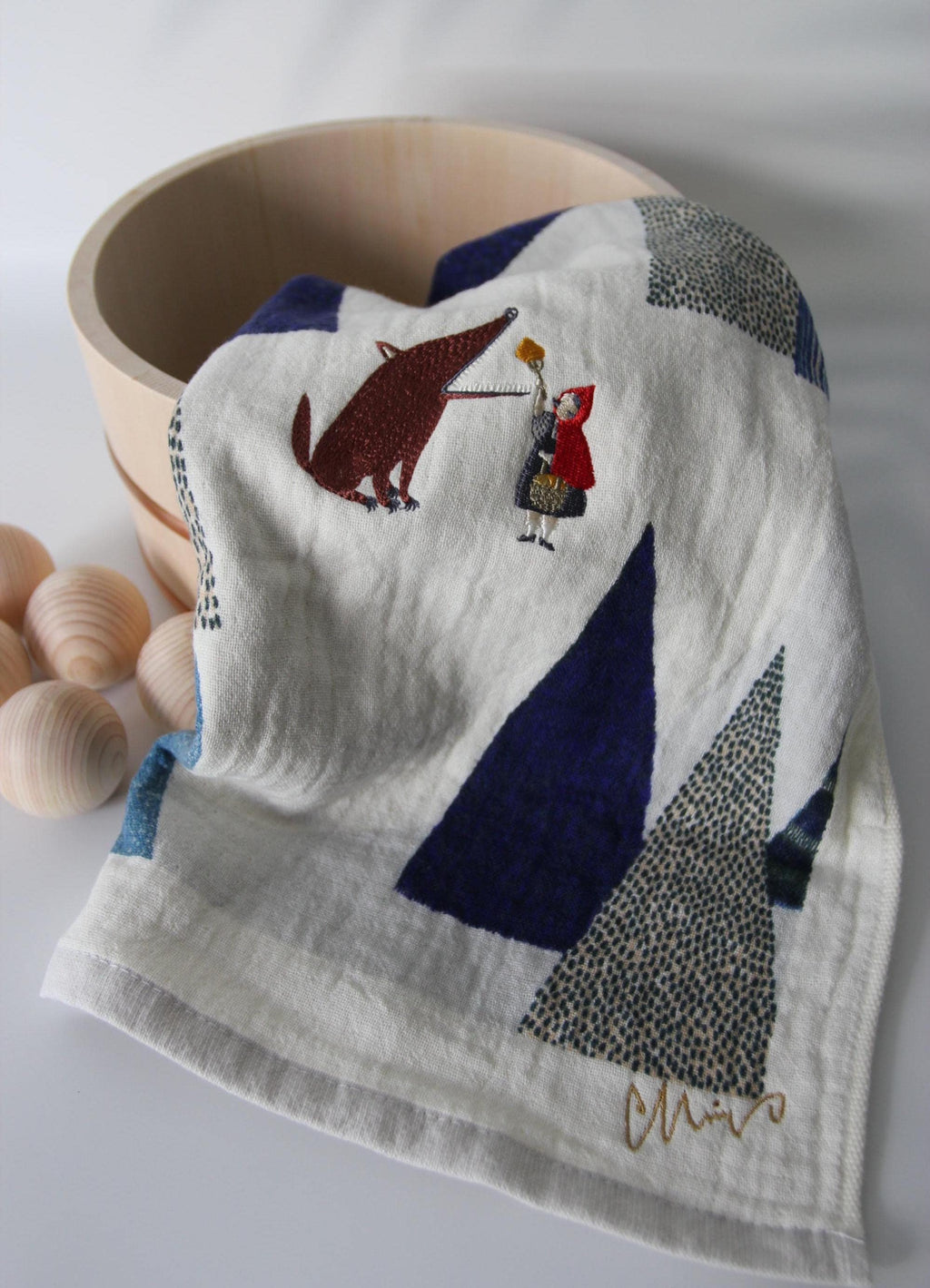 Fairytale Embroidered Hand Towel | Japanese Imabari Cotton Towel | moritaMiW × Kusubashi Monori Gift Box