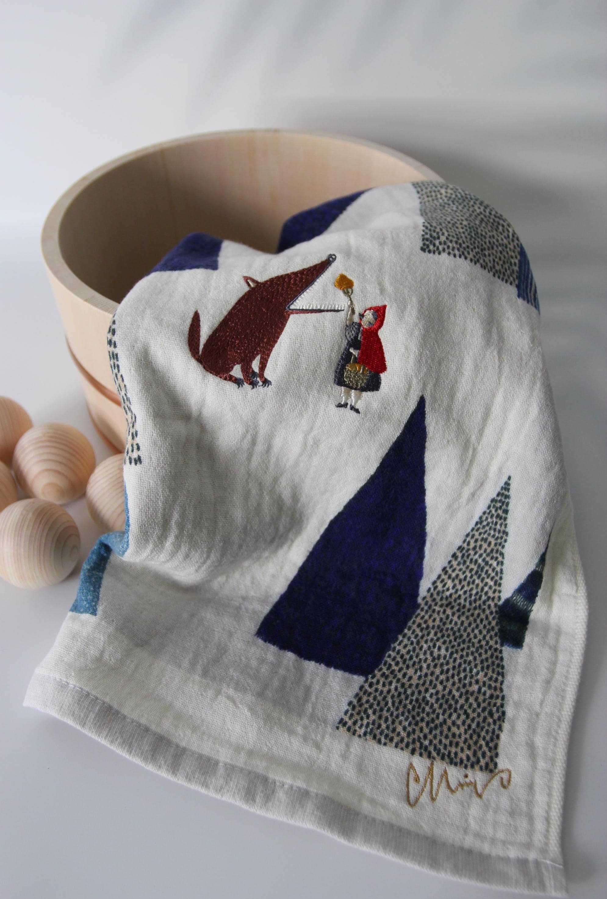 Fairytale Embroidered Hand Towel | Japanese Imabari Cotton Towel | moritaMiW × Kusubashi Monori