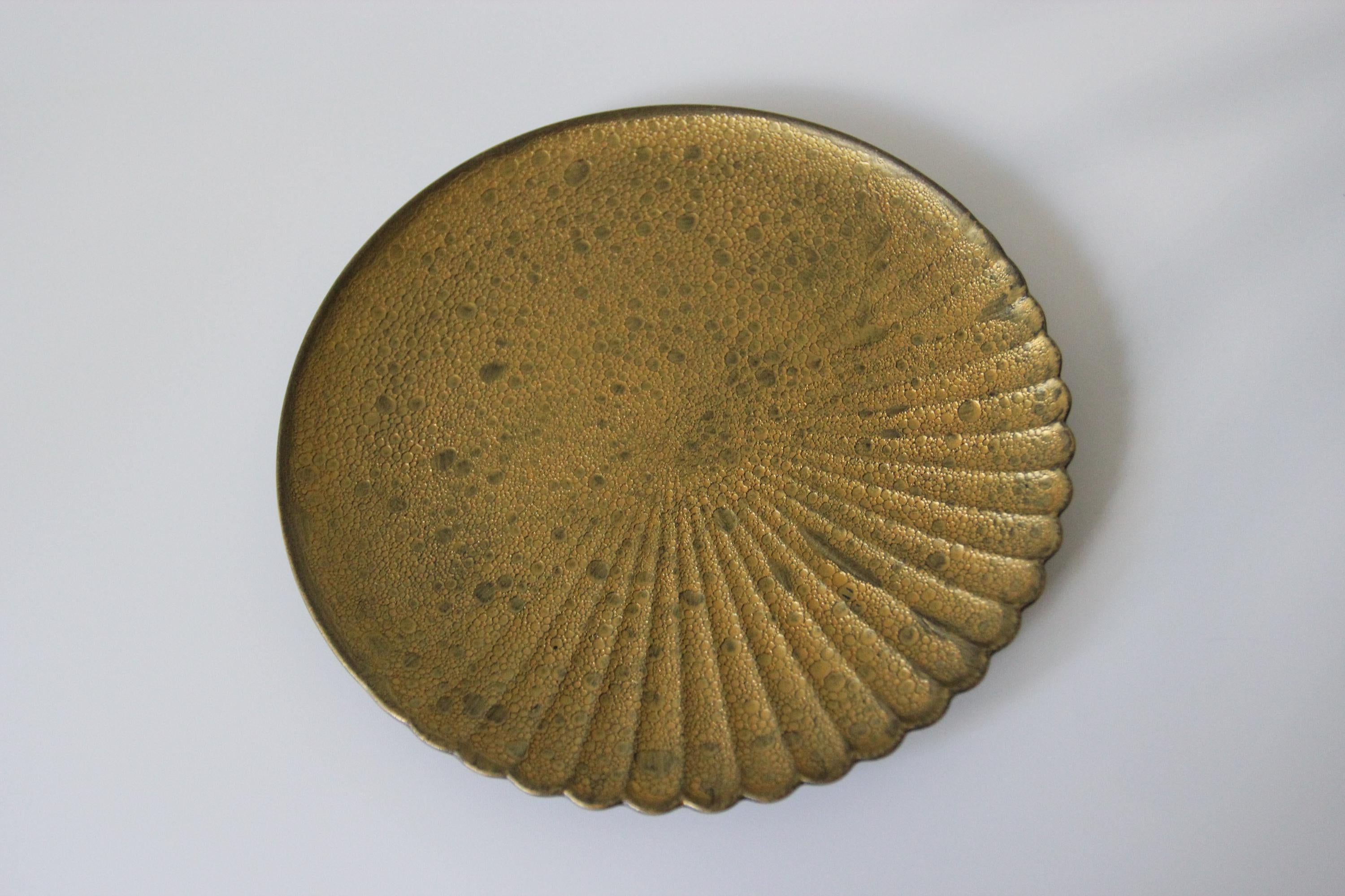 Hasami Arita Ware Porcelain Plate - Chrysanthemum Carving, 16cm