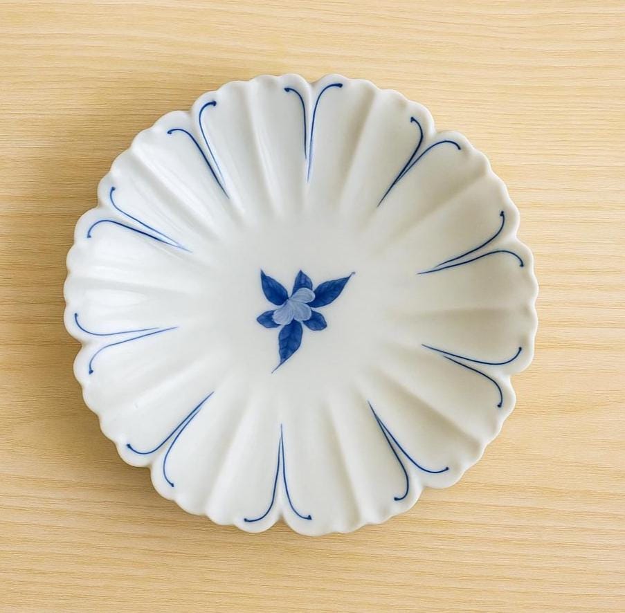 Hand-Painted Hasami Arita Ware Plate: Japanese Porcelain Dish (16.5cm)