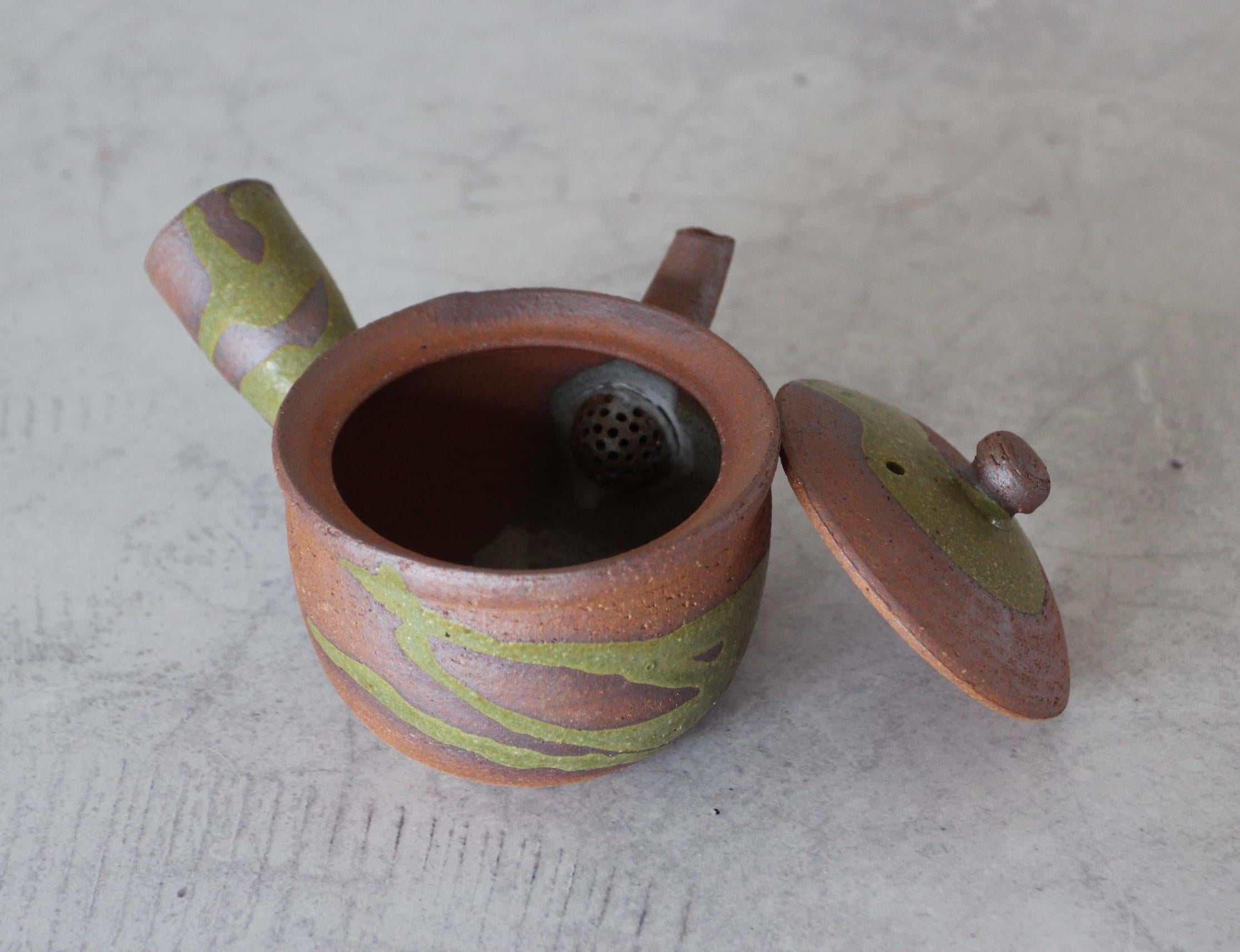 Handmade Shigaraki Ware Kyusu Teapot | Japanese Green Tea, 300ml