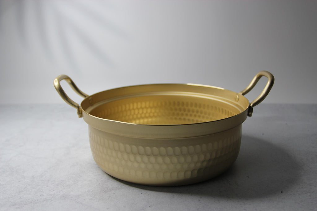 Japanese Shallow Pot 18cm with Wooden Lid  Aluminum Saucepan | Made in Japan Craftsman Cookware | Lightweight Pot | Minimalist Kitchen