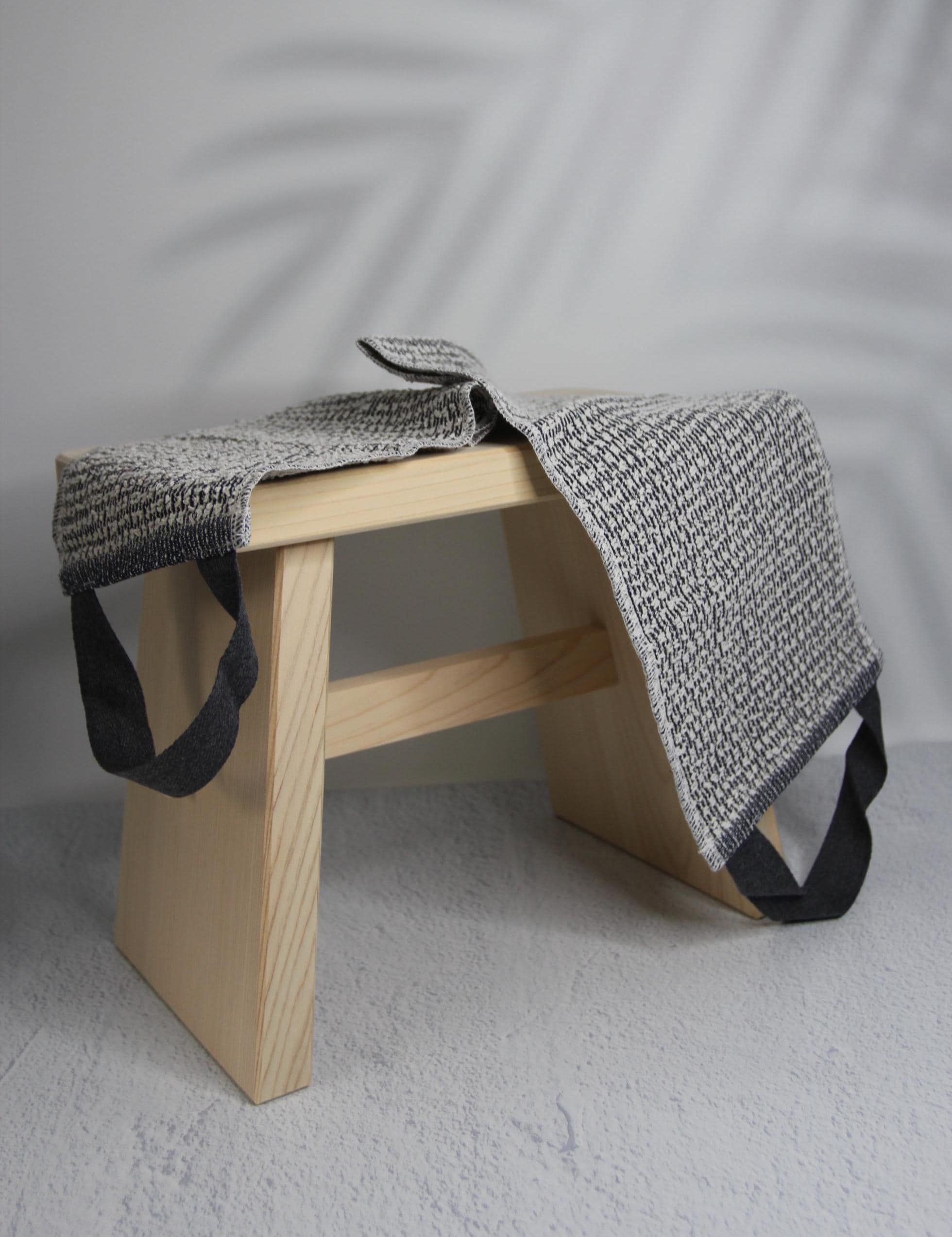 Japanese Nuno Tawashi Body Wash Towel  Exfoliating Back Scrubber, Binchotan Charcoal, Eco-Friendly Bath Cloth