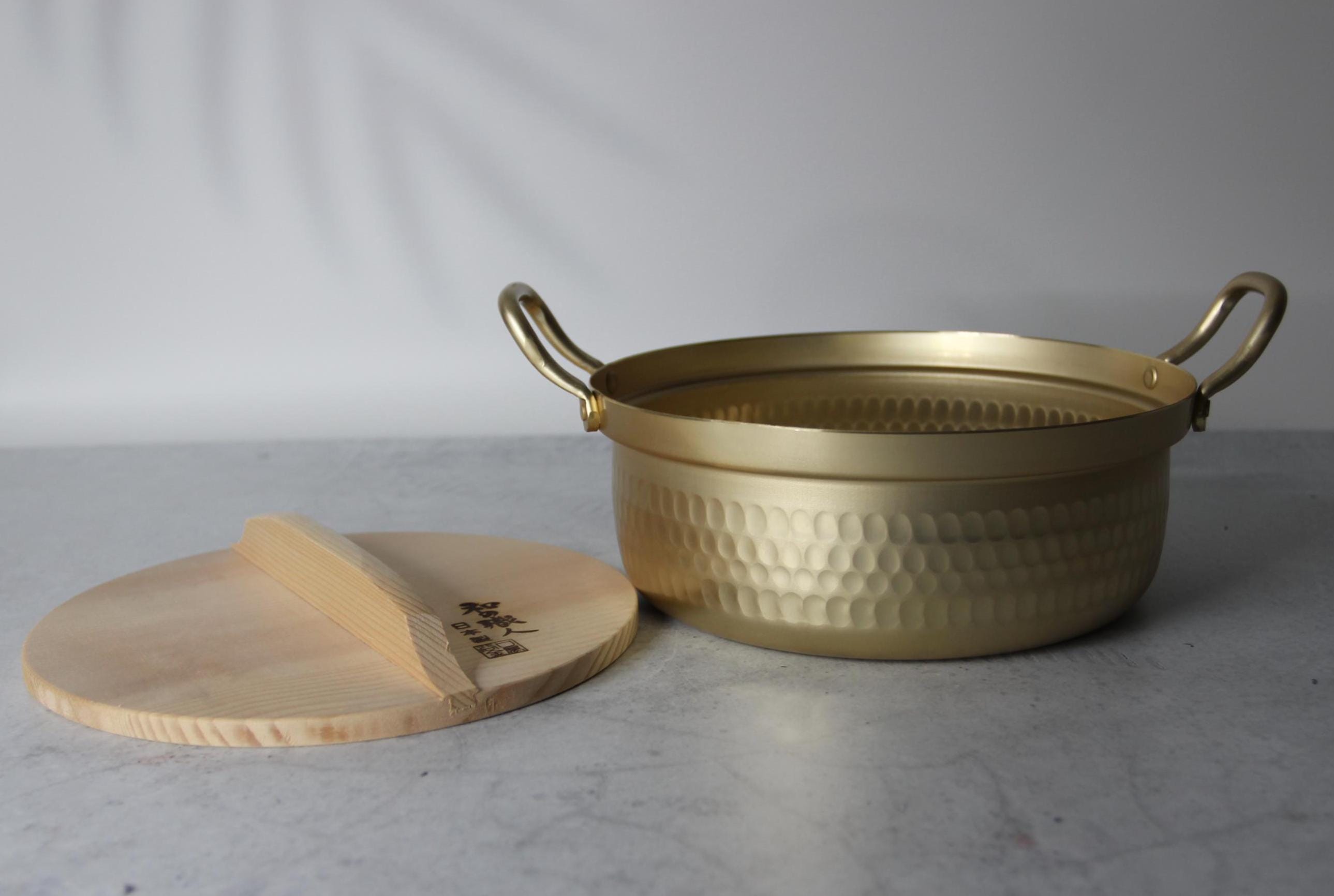 Japanese Shallow Pot 18cm with Wooden Lid  Aluminum Saucepan | Made in Japan Craftsman Cookware | Lightweight Pot | Minimalist Kitchen