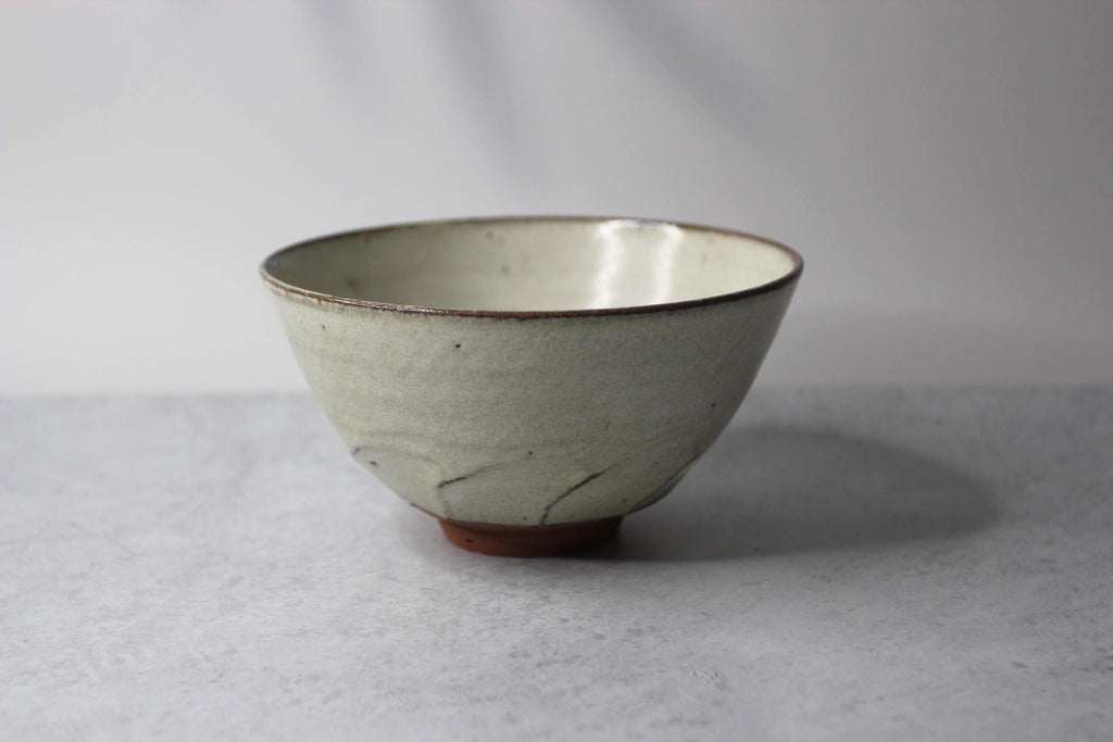 Handmade Shigaraki Ware Rice Bowl: White Shinogi Japanese Pottery