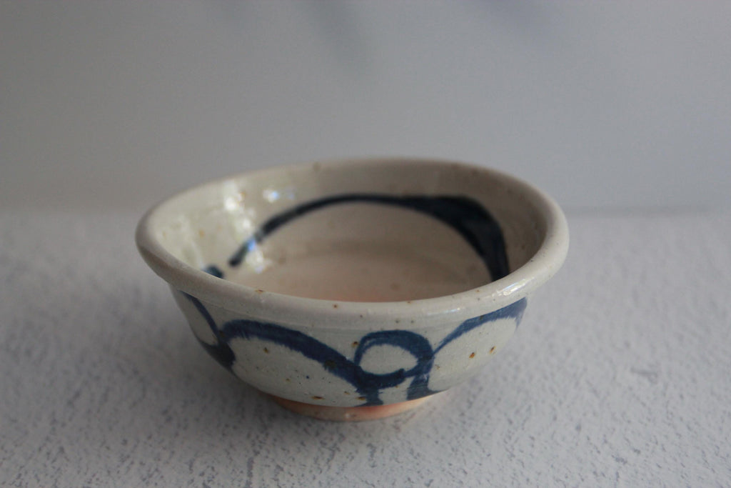 Shigaraki Ware Kuresu Bowl: Handmade Japanese Ceramic Dish, Wabi Sabi Pottery