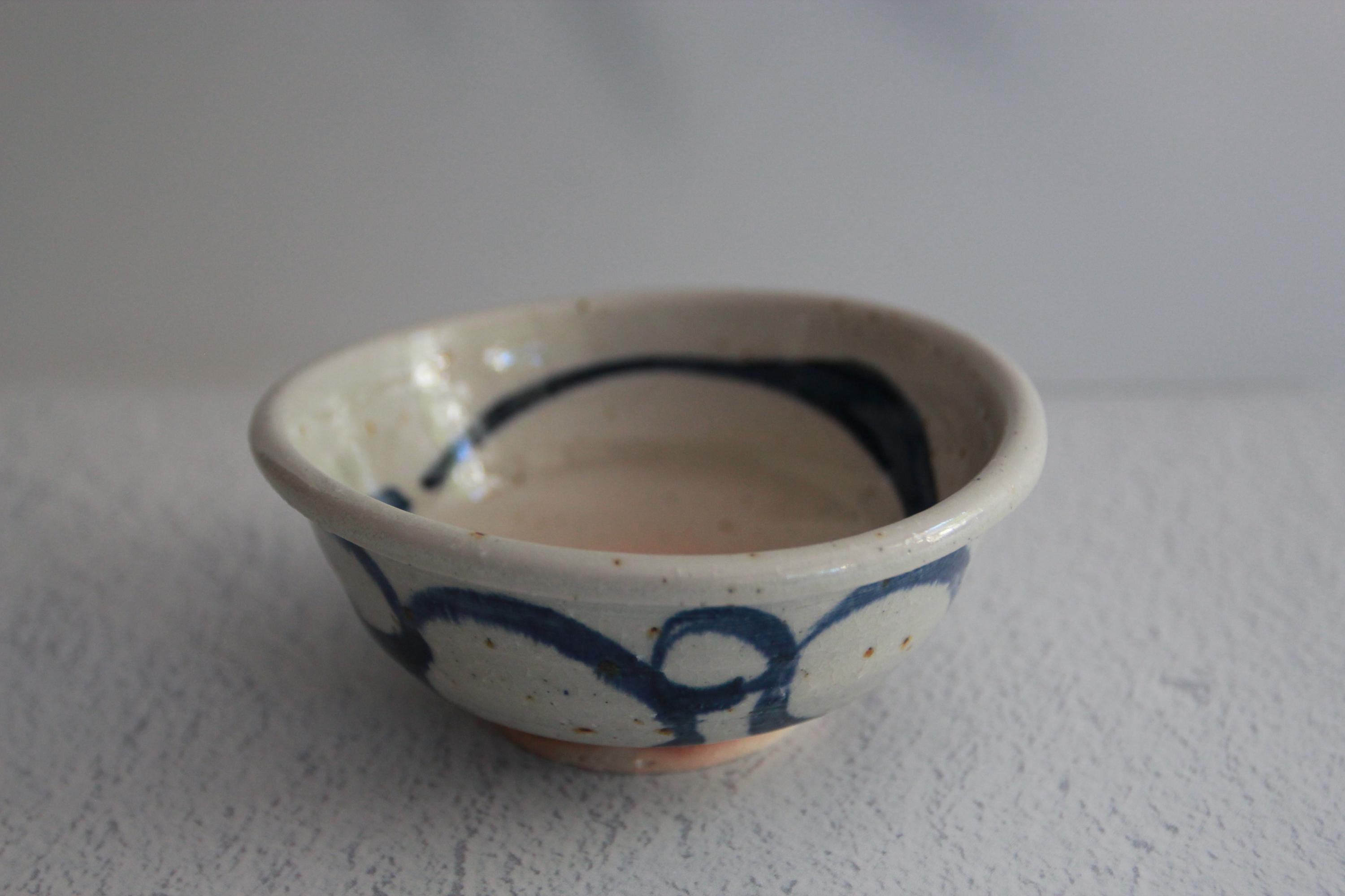 Shigaraki Ware Kuresu Bowl: Handmade Japanese Ceramic Dish, Wabi Sabi Pottery