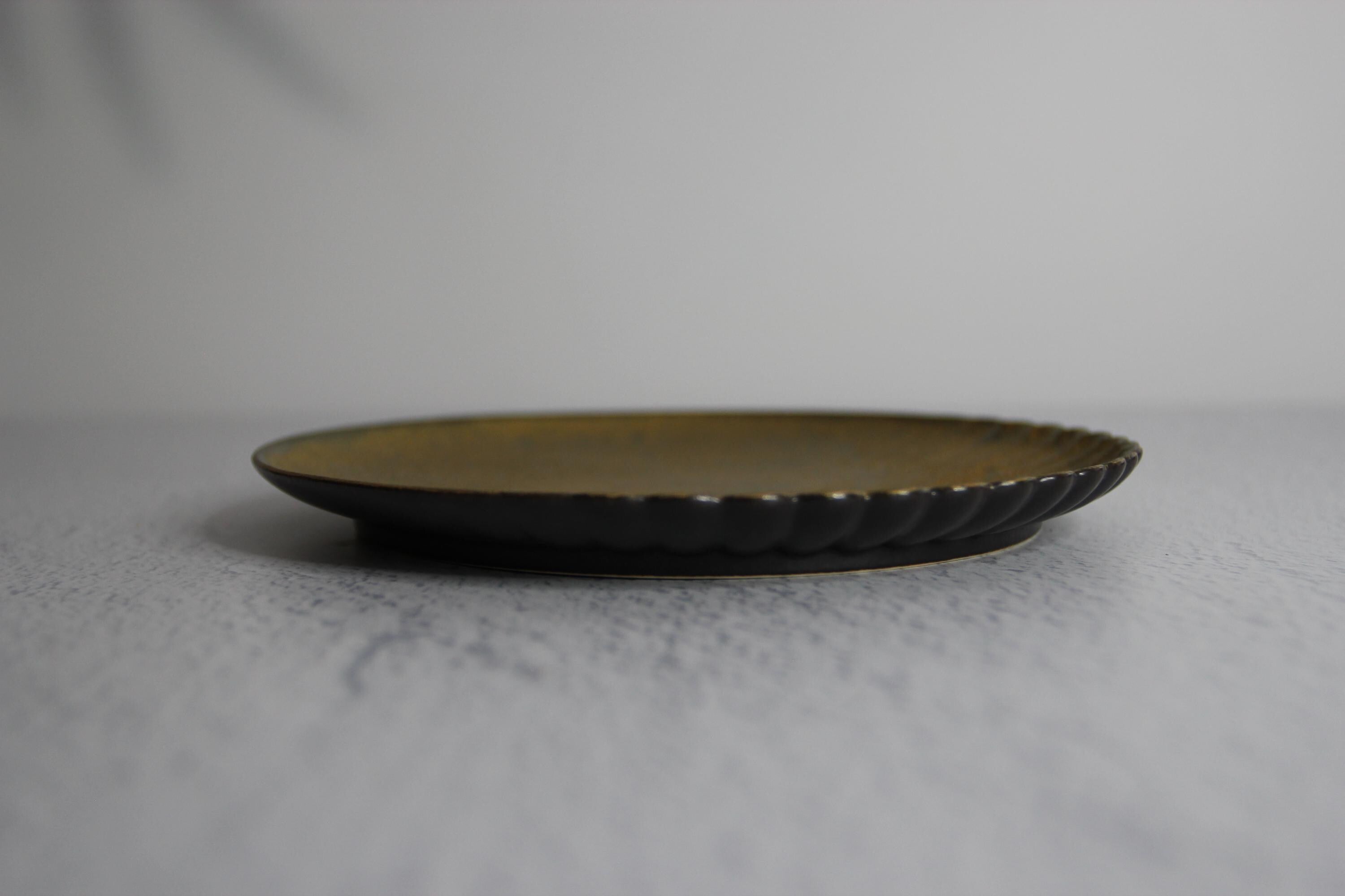 Hasami Arita Ware Porcelain Plate - Chrysanthemum Carving, 16cm