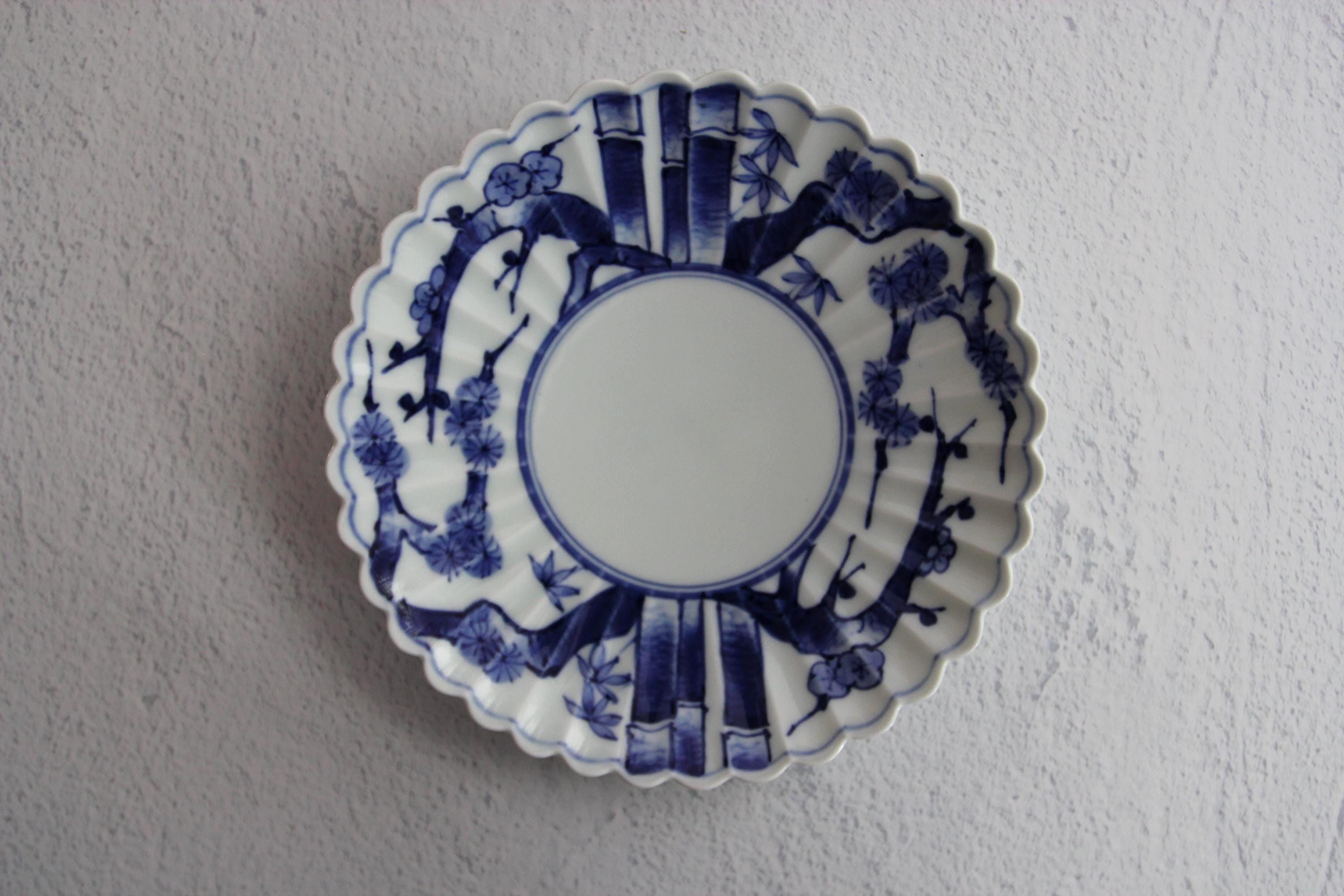 Hasami Plate: Japanese Porcelain Chrysanthemum Dish with Pine, Bamboo & Plum Design