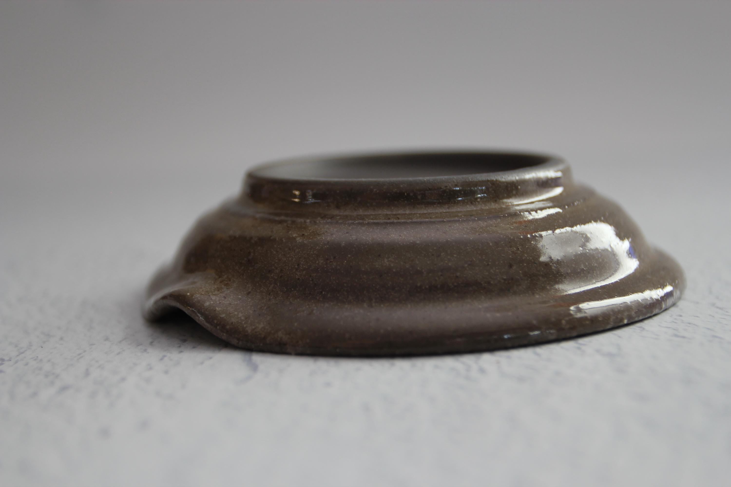 Handmade Minoru Touki Ceramic Grater  Japanese Garlic, Ginger & Wasabi Grater  Small Pottery Kitchen Tool