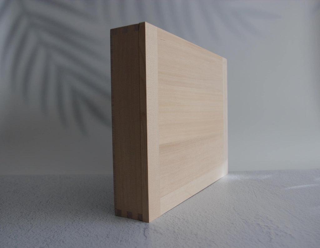 Wooden Dumpling Box with Lid | Japanese Spruce Gyoza Tray, Stackable Pasta Keeper