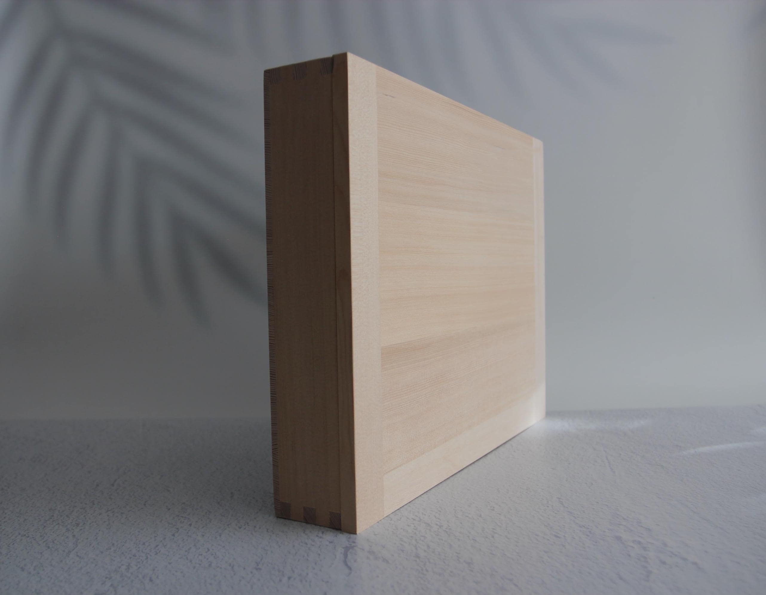 Wooden Dumpling Box with Lid | Japanese Spruce Gyoza Tray, Stackable Pasta Keeper