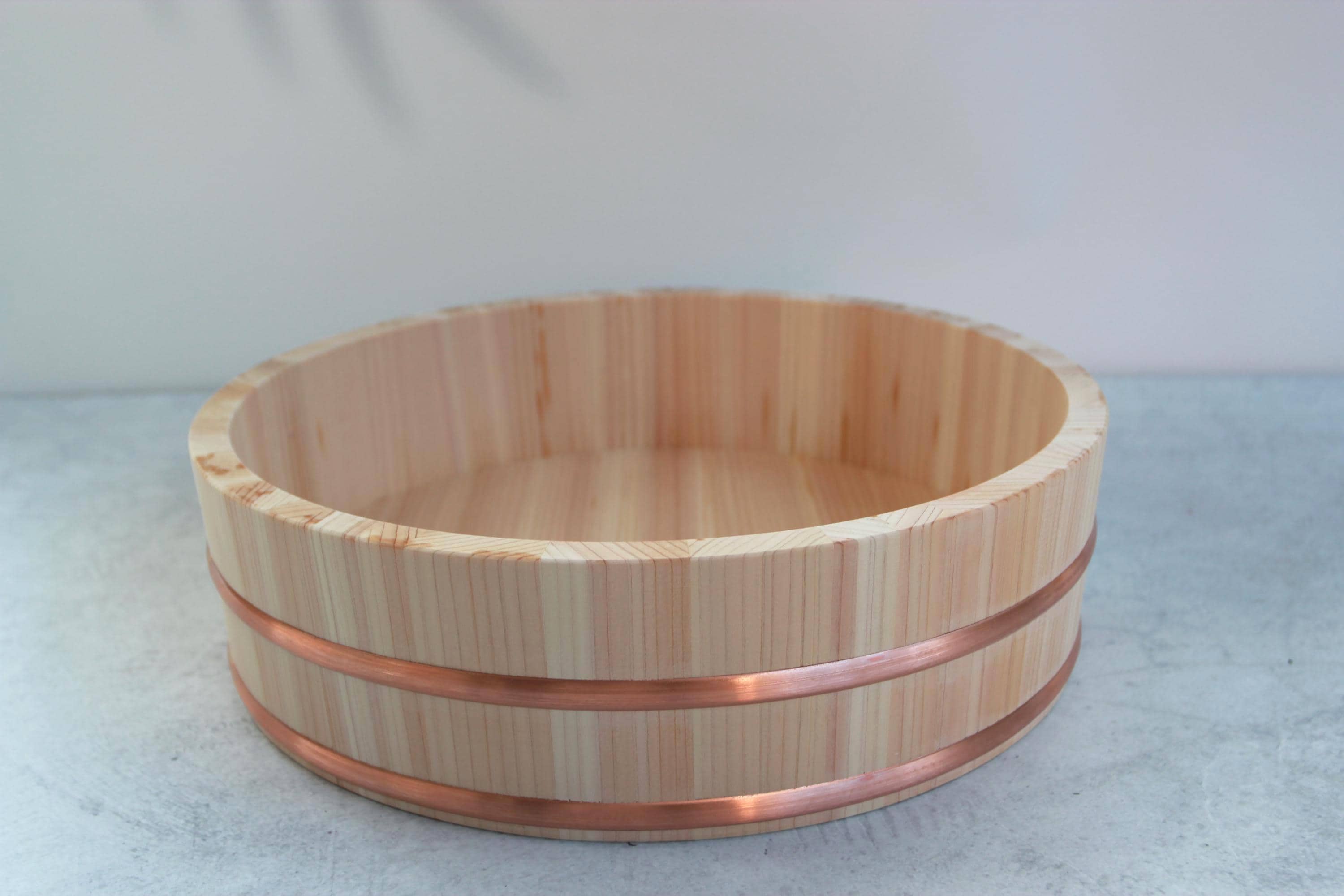 Japanese Hangiri Sushi Rice Bowl 30cm | Kiso Sawara Cypress Sushi Oke | Handmade in Japan