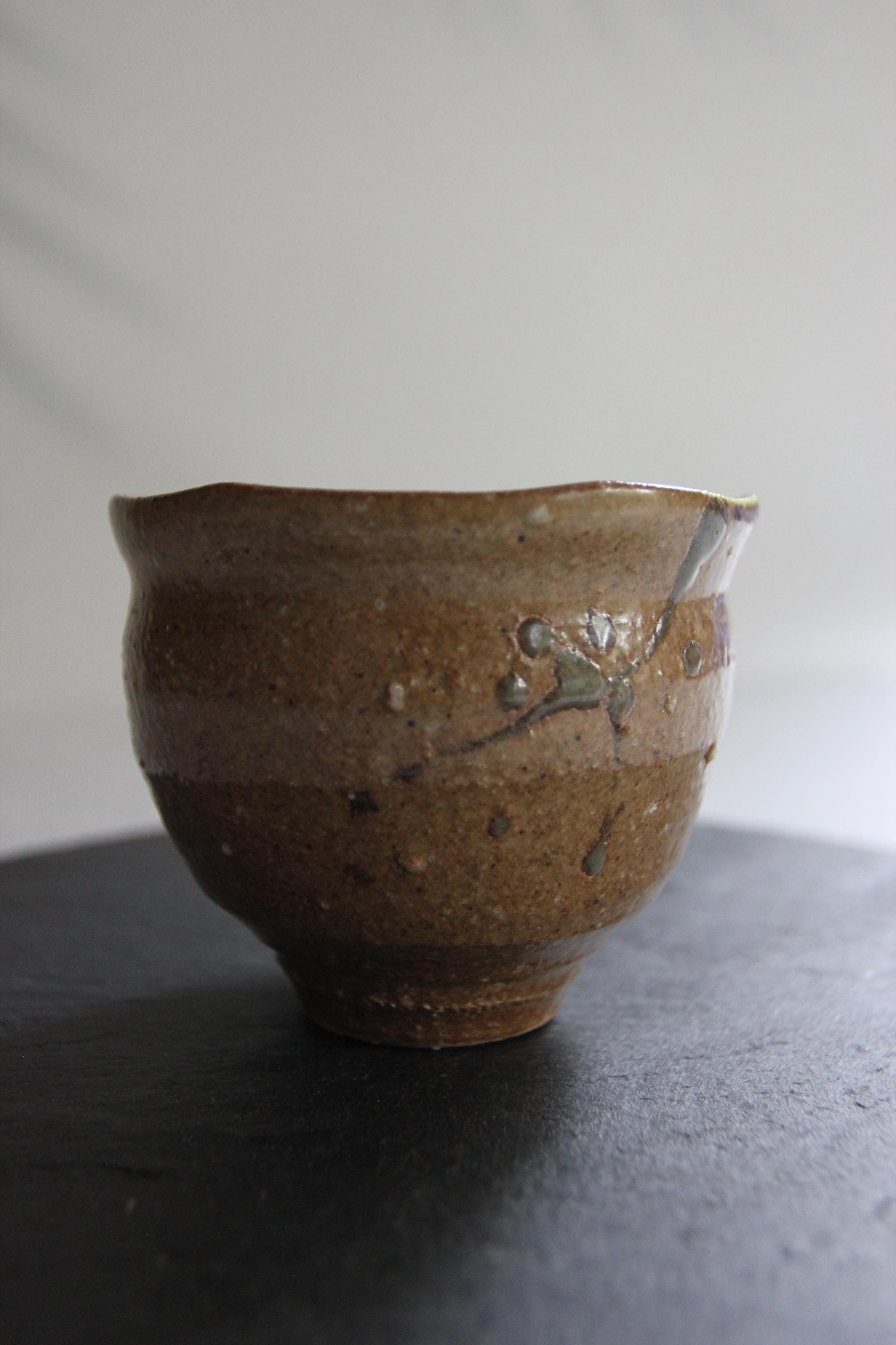 Handmade Shigaraki Ware Yunomi: Rustic Japanese Tea Cup (240ml, Made in Japan)