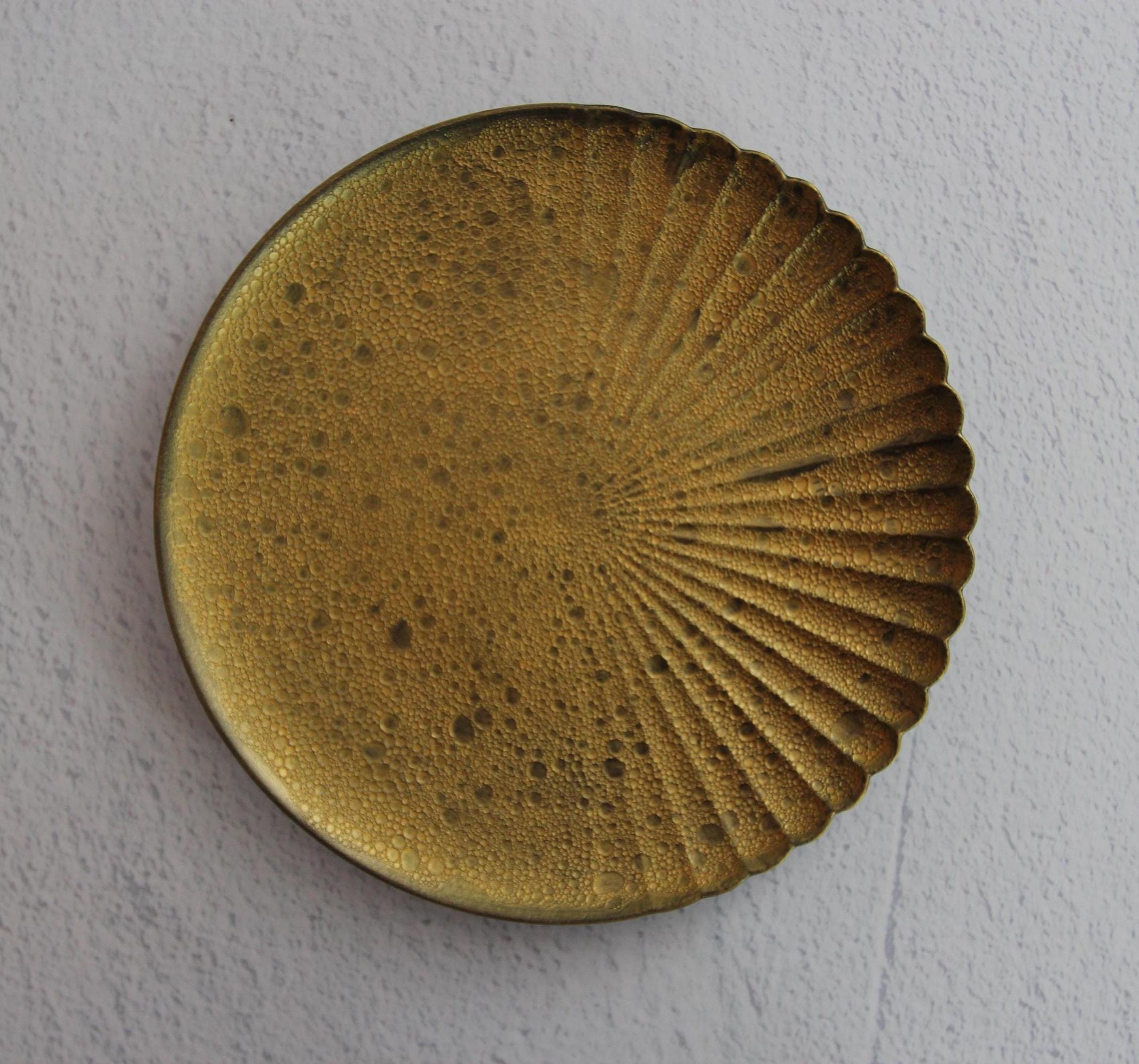 Hasami Arita Ware Porcelain Plate - Chrysanthemum Carving, 16cm