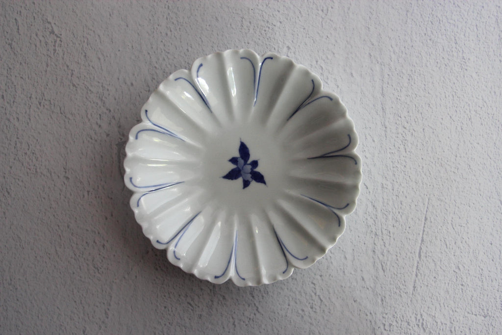 Hand-Painted Hasami Arita Ware Plate: Japanese Porcelain Dish (16.5cm)