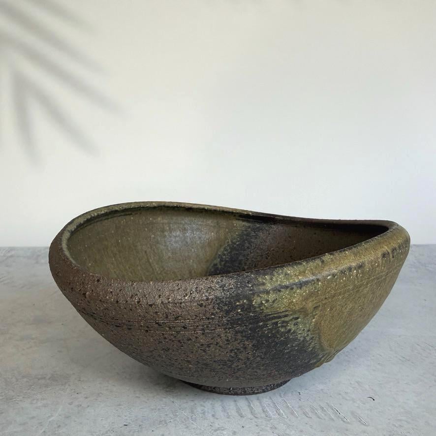 Shigaraki Hechimon Green Drip Bowl | Handmade Japanese Ceramic Serving Bowl | Wabi Sabi Stoneware | Artisan Pottery Made in Japan