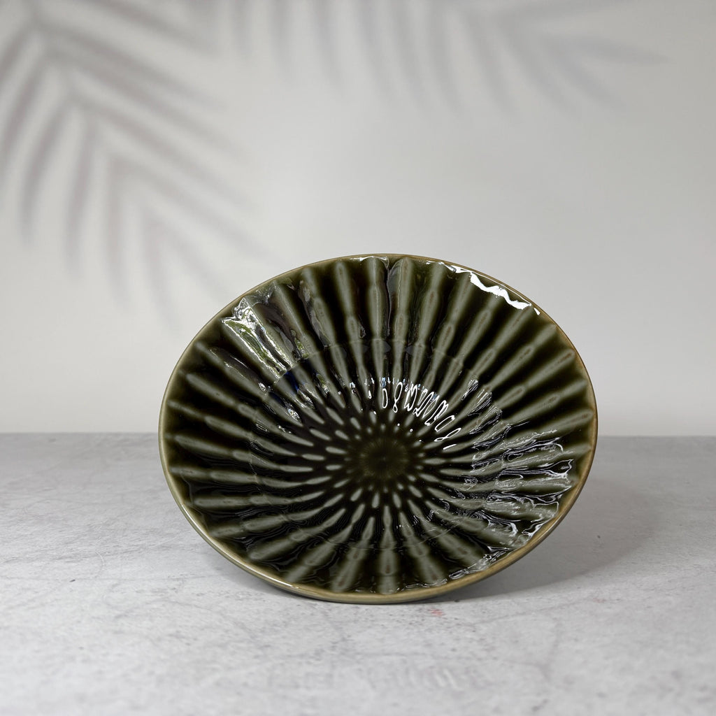 Mino Ware Dark Green Juuso Asaka Medium Bowl
