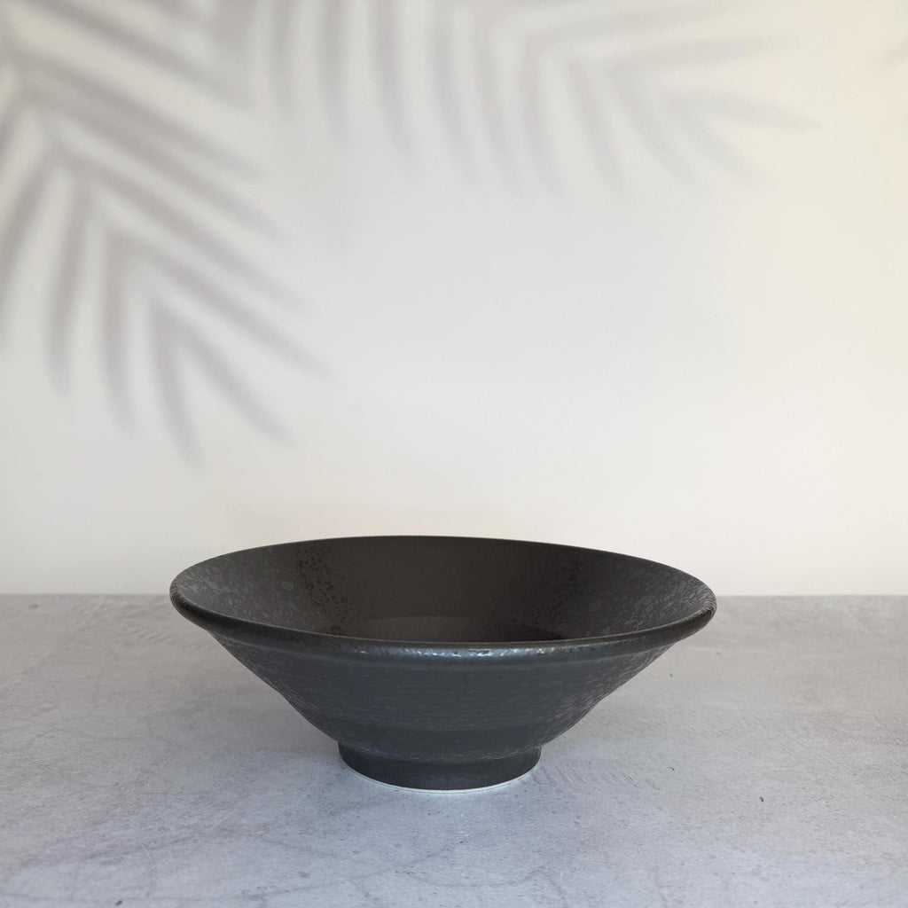 Mino Ware Black Wan Niju Deep Bowl  Large Japanese Ceramic Bowl, Minoyaki Noodle & Serving Bowl, Made in Japan