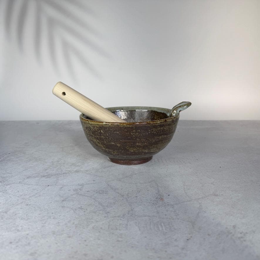 Japanese Mino Ware Ceramic Mortar | Handmade Suribachi Grinding Bowl | Made in Japan | Sesame Grinder | Spice & Herb Mortar
