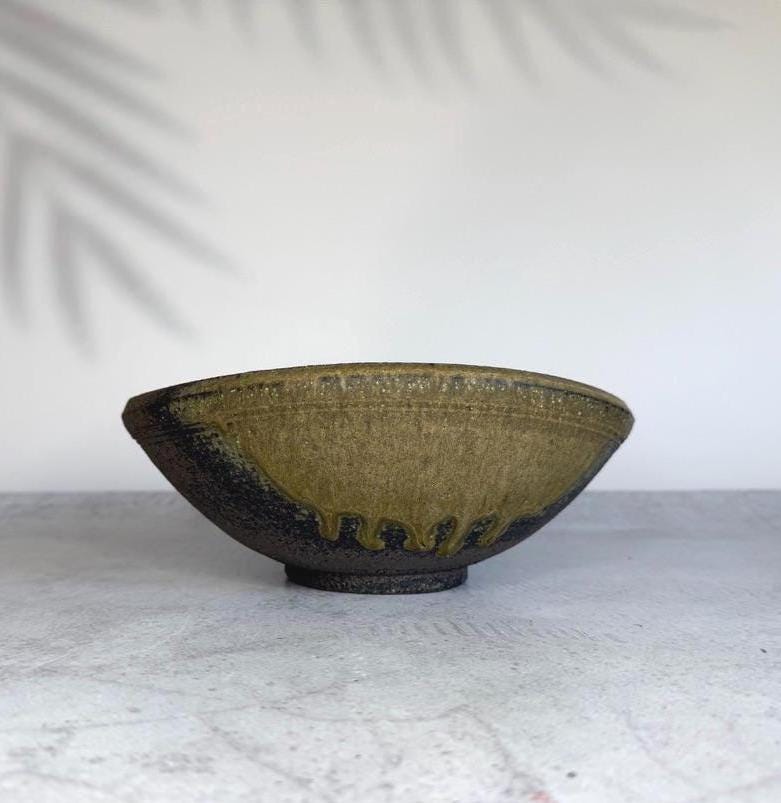 Shigaraki Hechimon Green Drip Bowl | Handmade Japanese Ceramic Serving Bowl | Wabi Sabi Stoneware | Artisan Pottery Made in Japan