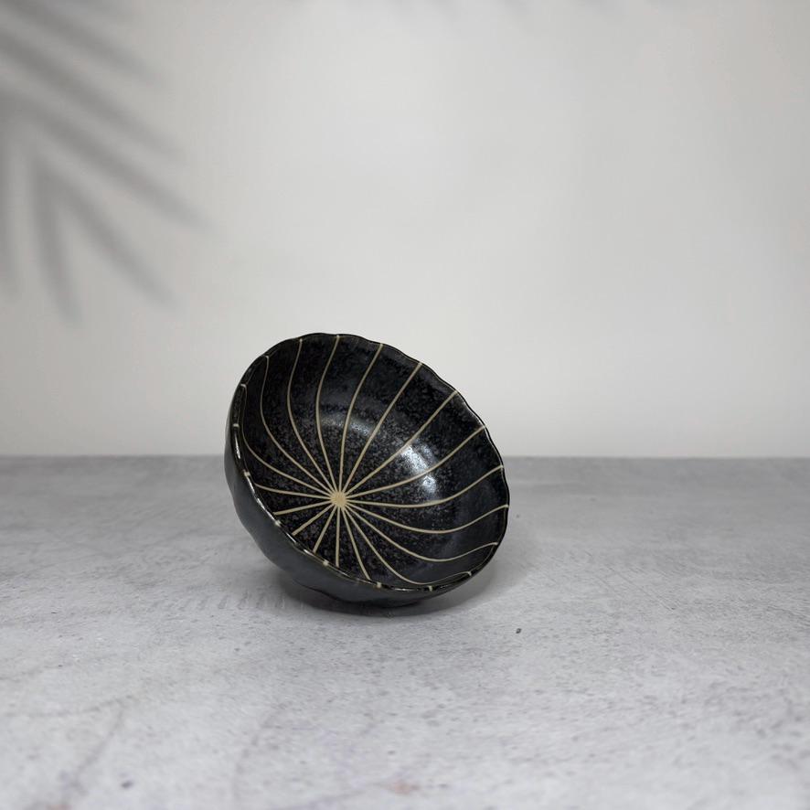 Mino Ware Black Matte Chrysanthemum Bowl  Small Japanese Ceramic Side Dish, Minoyaki Pottery, Made in Japan