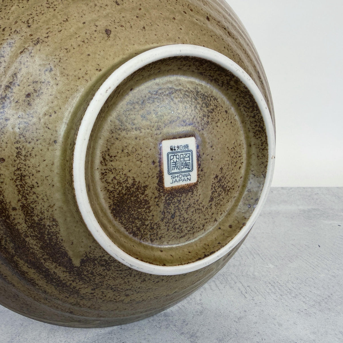 Mino Ware Kuchiba Donburi Bowl  Large Japanese Ceramic Rice Bowl, Made in Japan